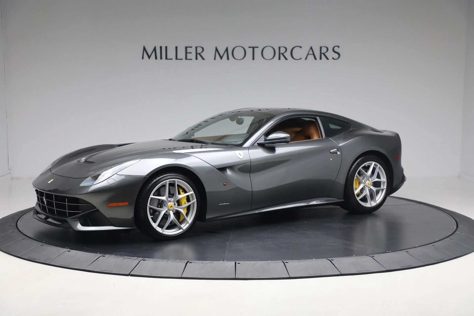 mph002_2905842525_Used_2014_Ferrari_F12berlinetta_cff3d1fe6c