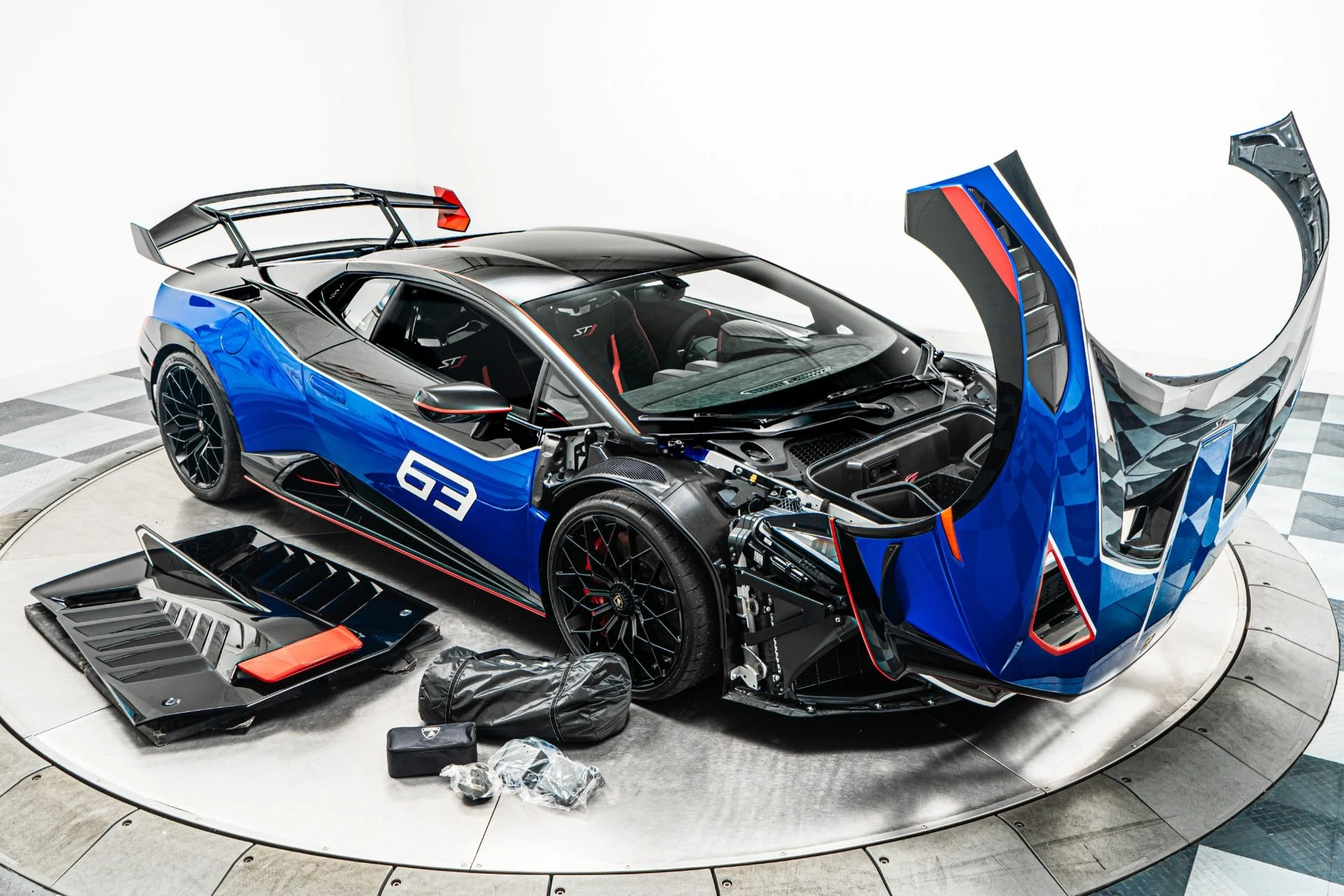 mph002_2911315599_Used_2024_Lamborghini_Huracan_STJ_1757002928_fddf0b8a12