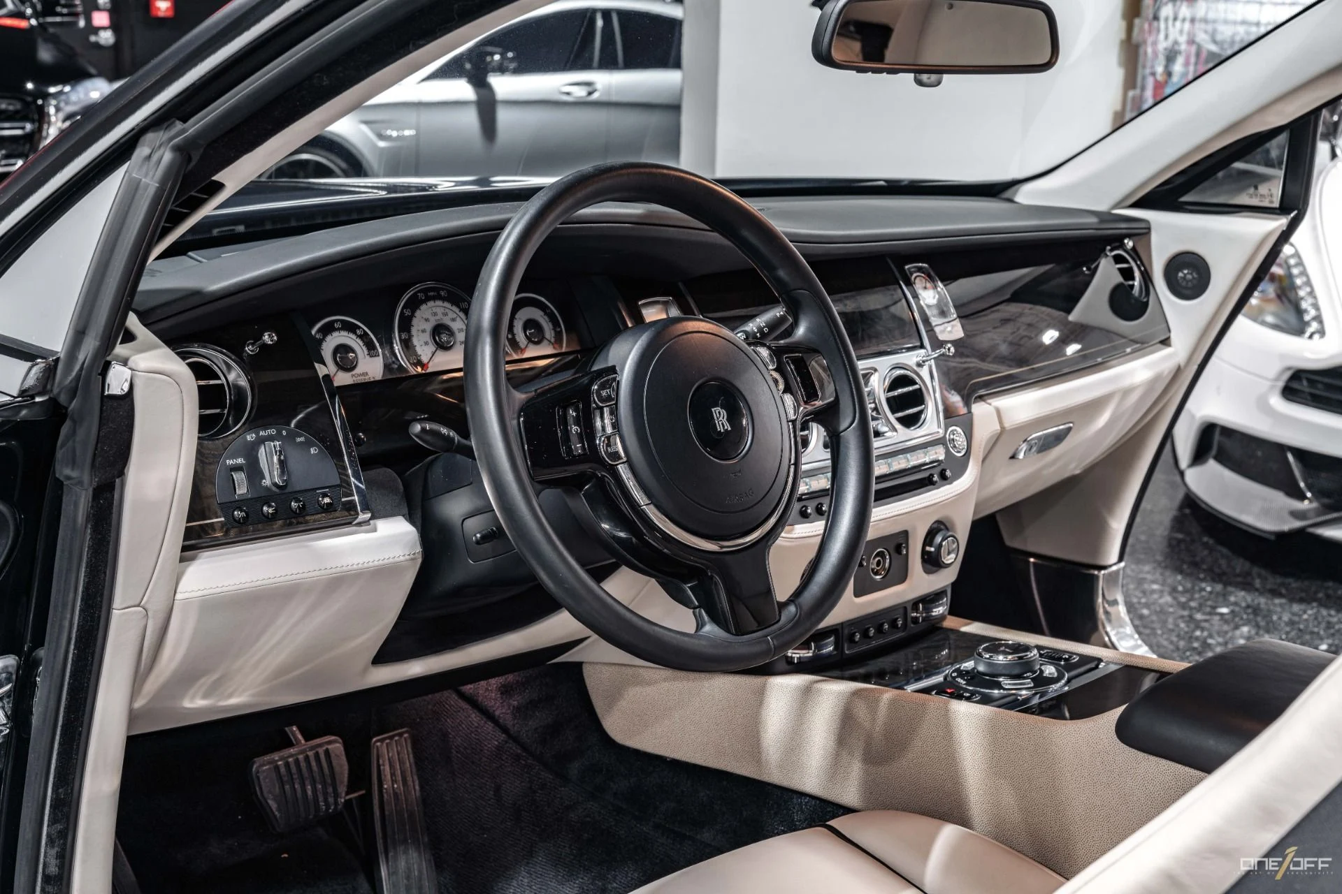 mph002_291421572_Used_2014_Rolls_Royce_Wraith_HUGE_369_K_MSRP_Mansory_Starlight_Driver_Assist_3_Full_Matte_PPF_1707163931_e779ef528e