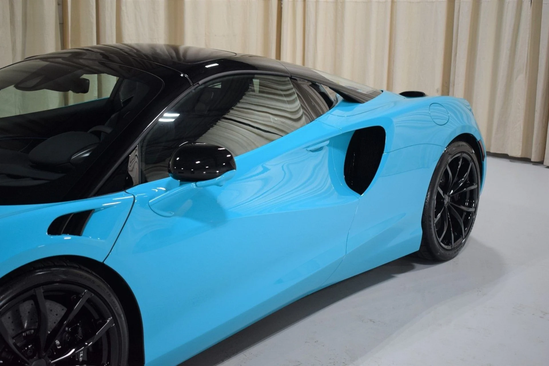 mph002_2917649998_328e168e1d442dc55d7003fec22c75e2x_eb0aa65dea