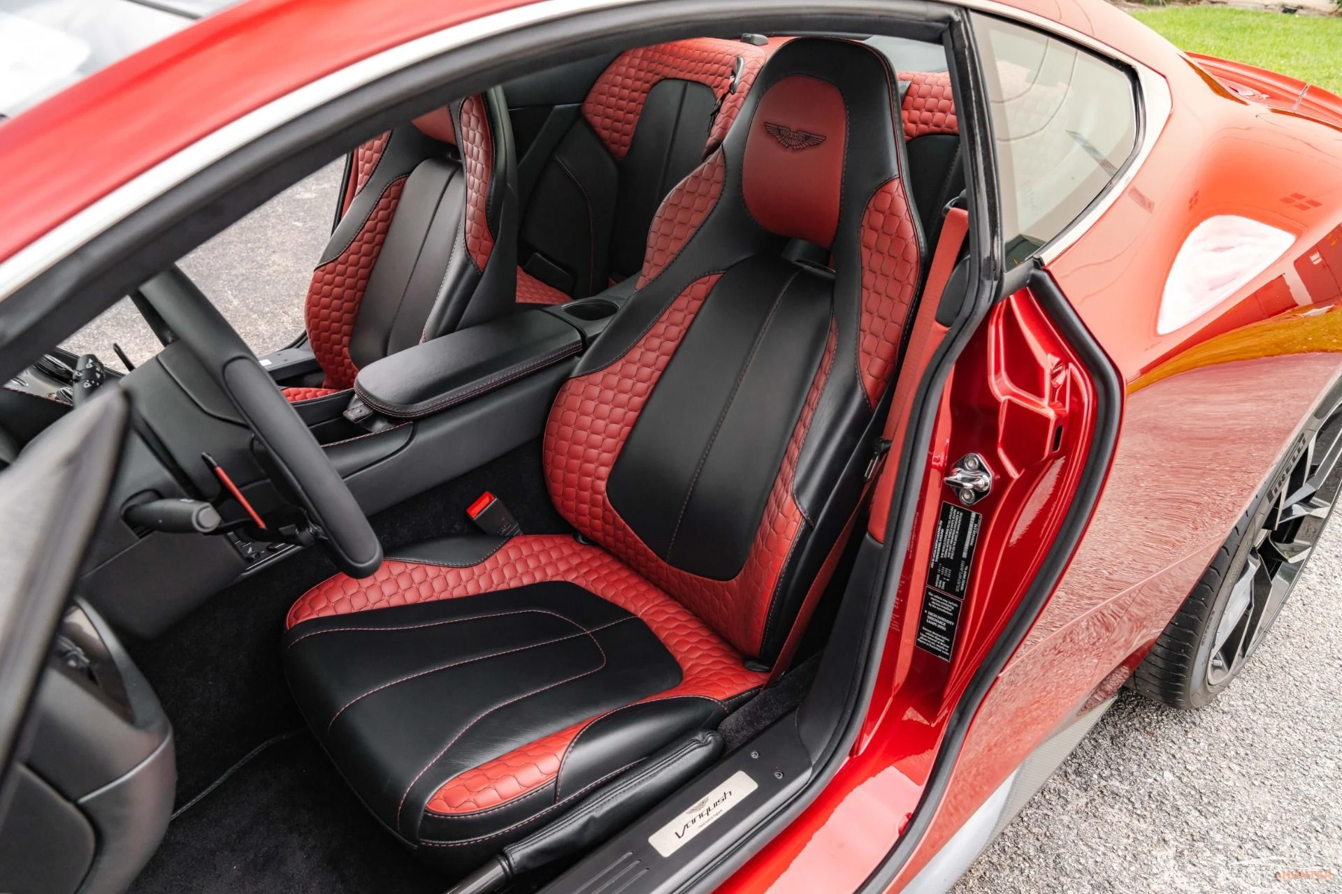 mph002_2920900675_Used_2015_Aston_Martin_Vanquish_Remarkable_325_K_MSRP_Special_AML_Color_Diavolo_Red_Carbon_Everything_1771284972_a441111172