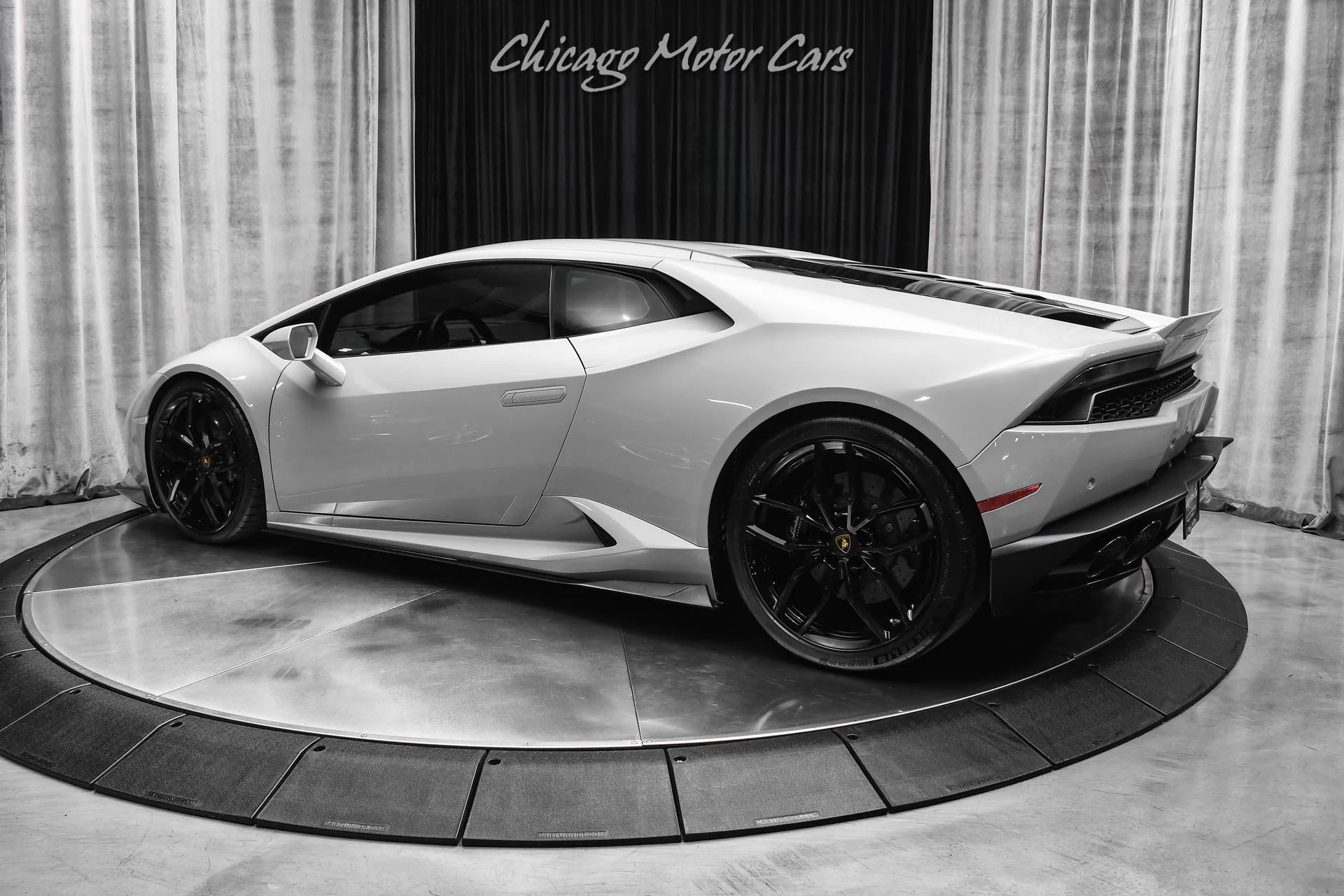 mph002_2927585637_12501_p3_l_3f0295cd19