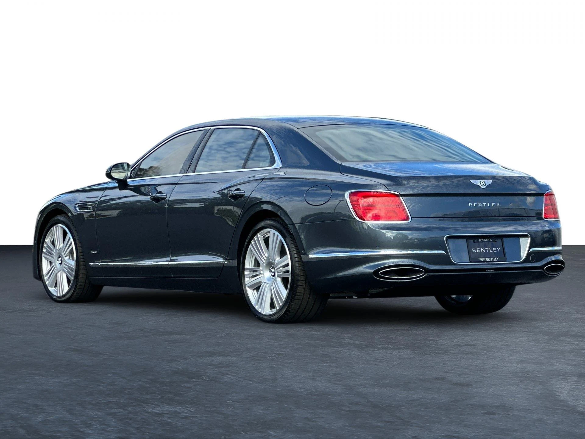 mph002_2937833930_New_2026_Bentley_Flying_Spur_1760604609_bbf378d716