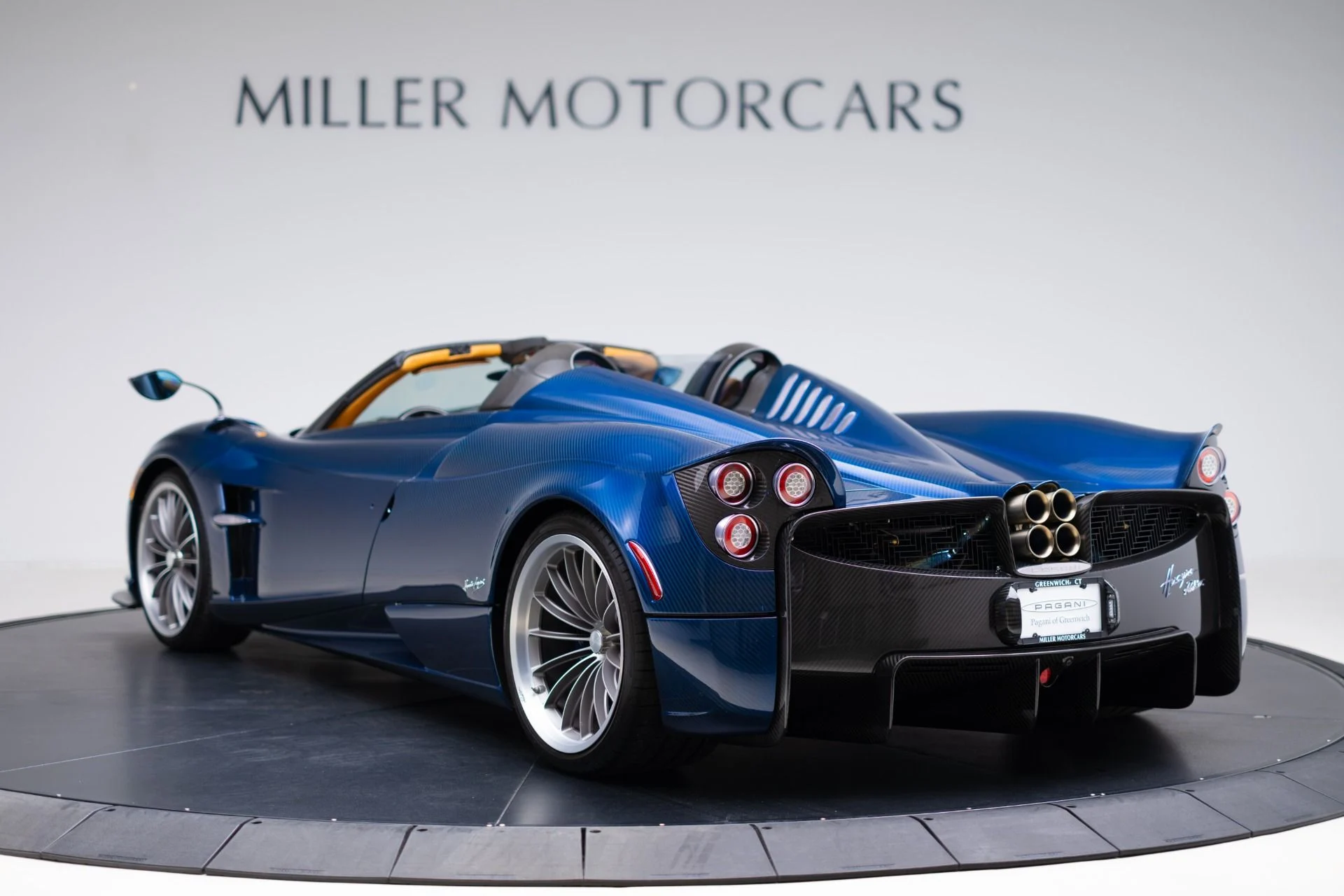 mph002_2942591361_Used_2017_Pagani_Huayra_Roadster_1775067974_4a222c9bf0
