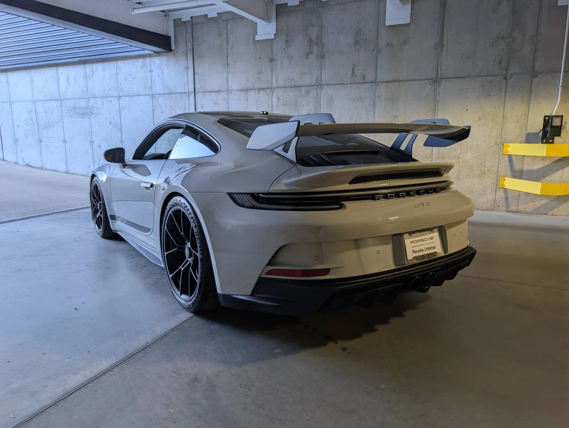 mph002_294314806_435a94bc3cce2ed4627427d0492d7d34x_a03be07420