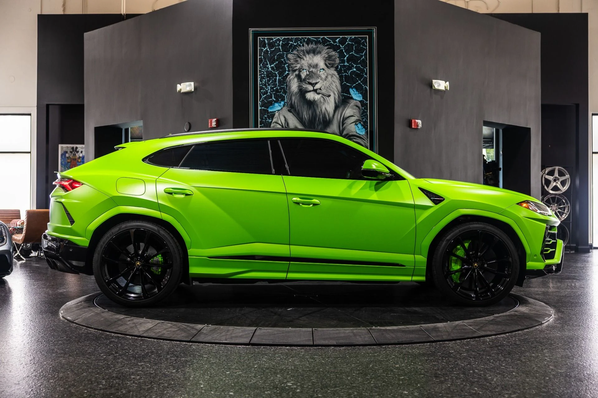 mph002_2947939855_Used_2021_Lamborghini_Urus_Verde_Mantis_Pearl_Full_Stealth_PPF_1764949074_f988b56cfd