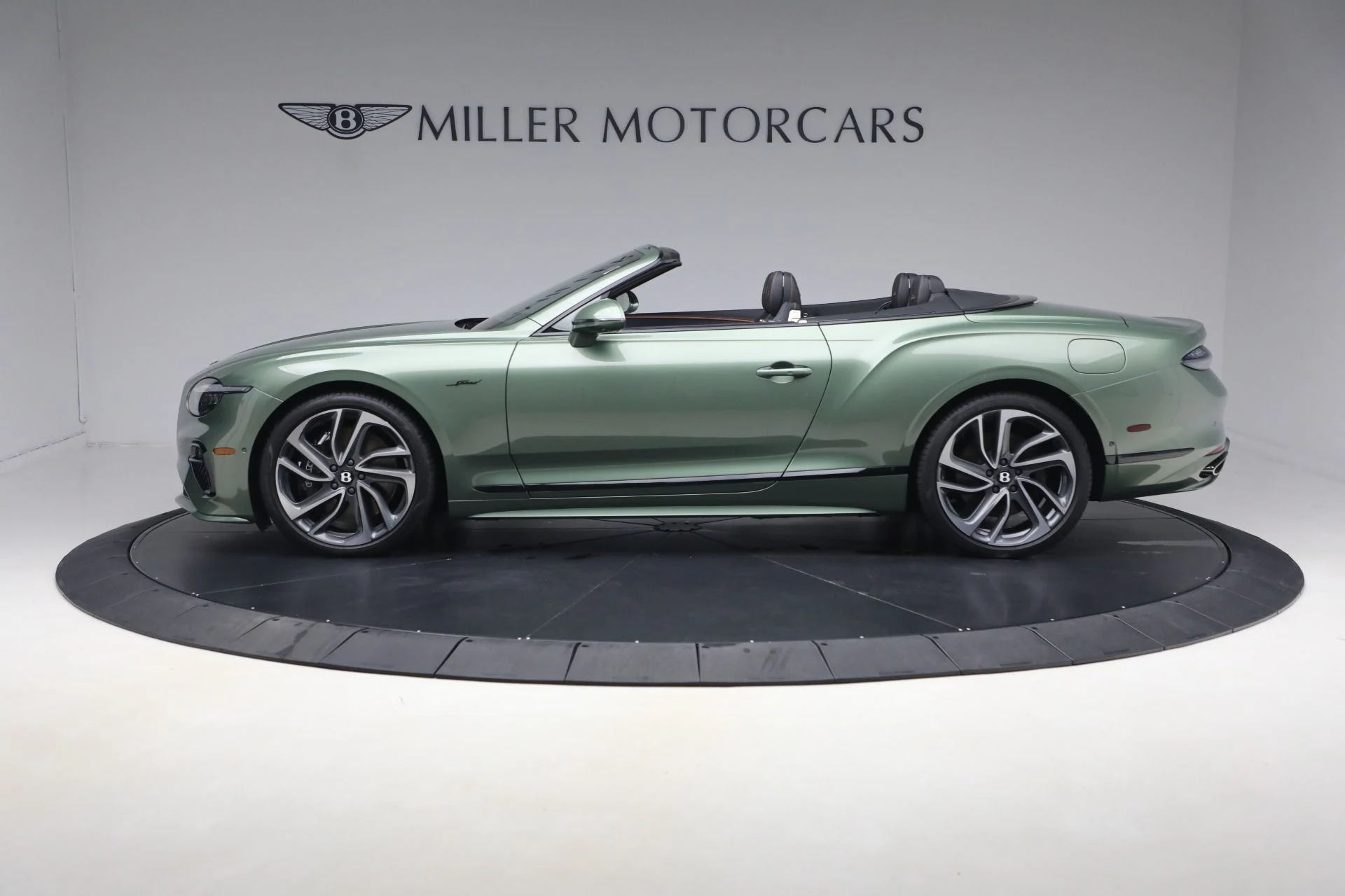 mph002_2960277103_Used_2025_Bentley_Continental_GTC_Speed_1773688658_332d455261