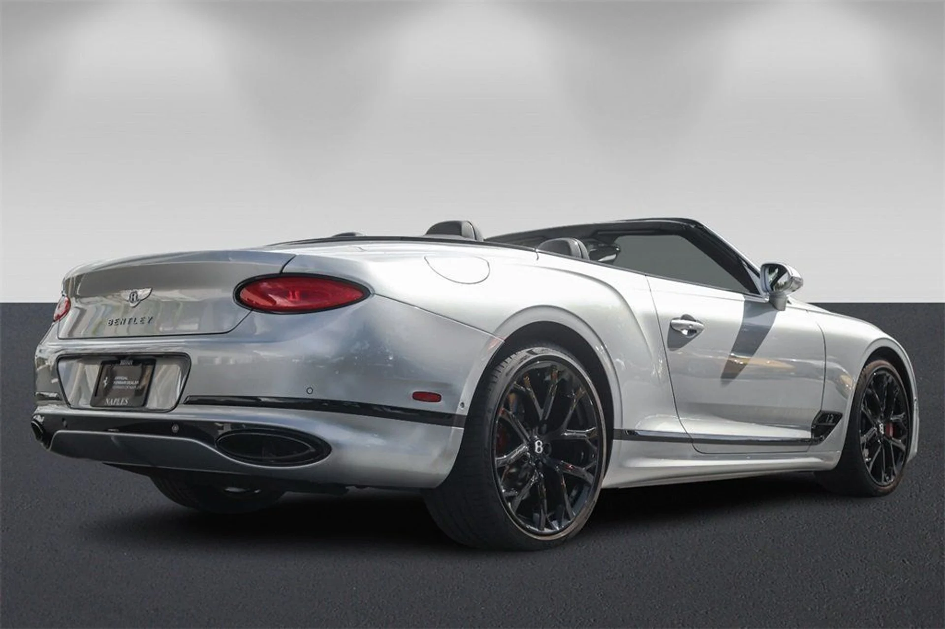 mph002_296419064_907190f04c4652c3ec5021f86a488fd4_9a376f2c81