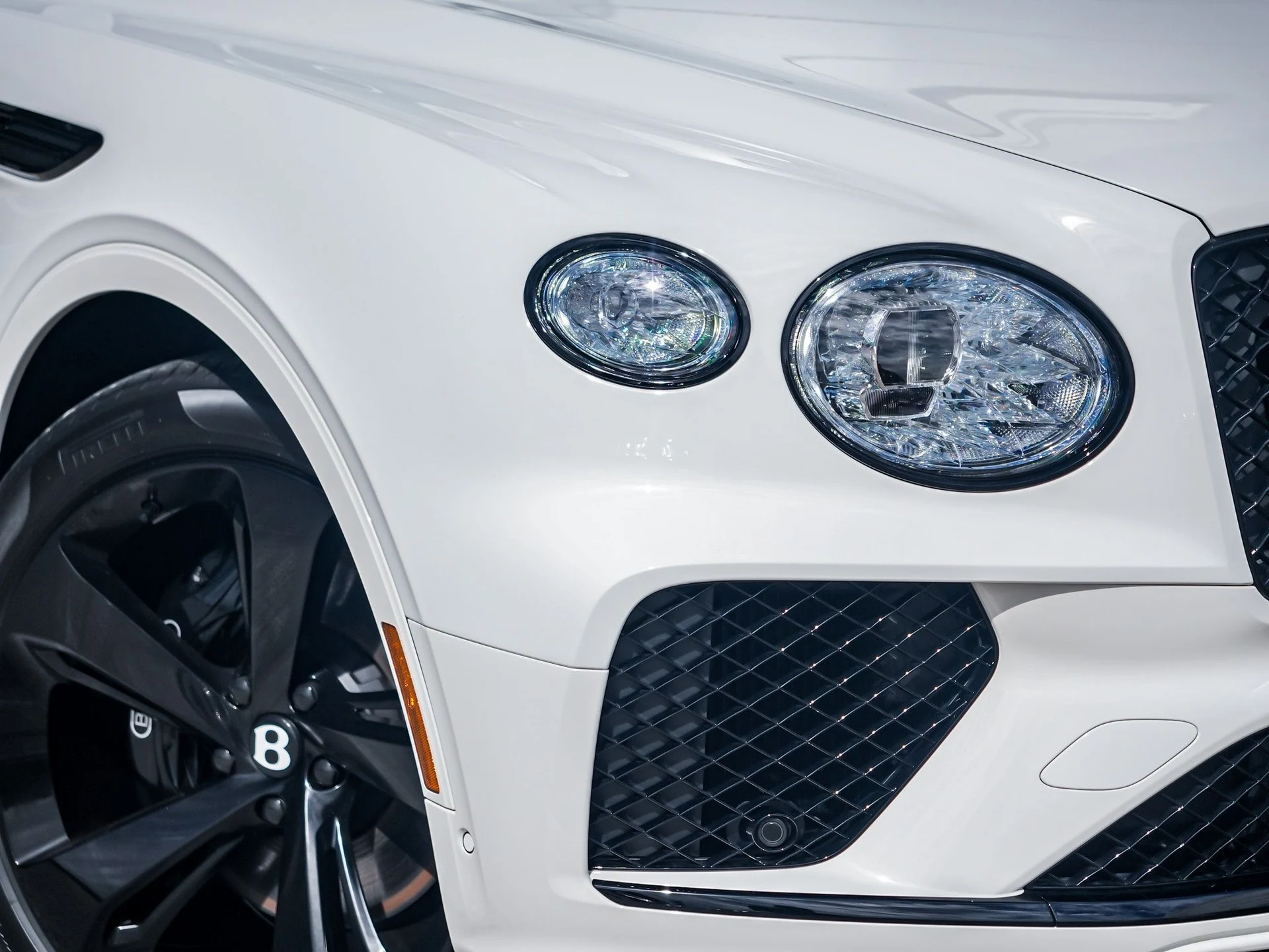 mph002_2964990984_Hi_Tech_Luxury_Imports_LLC_SJAAT_2_ZV_8_TC_034150_image_2_93d1f901c0