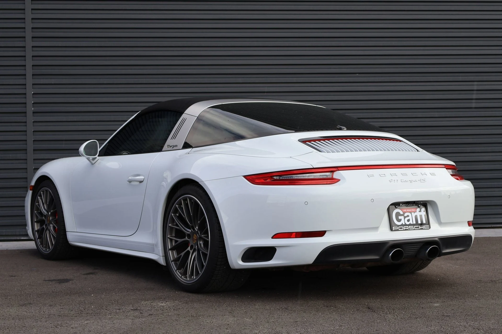 mph002_2968978755_2f9e956822ded68dd40b7a4a52ceba7f_3a860cb9f9