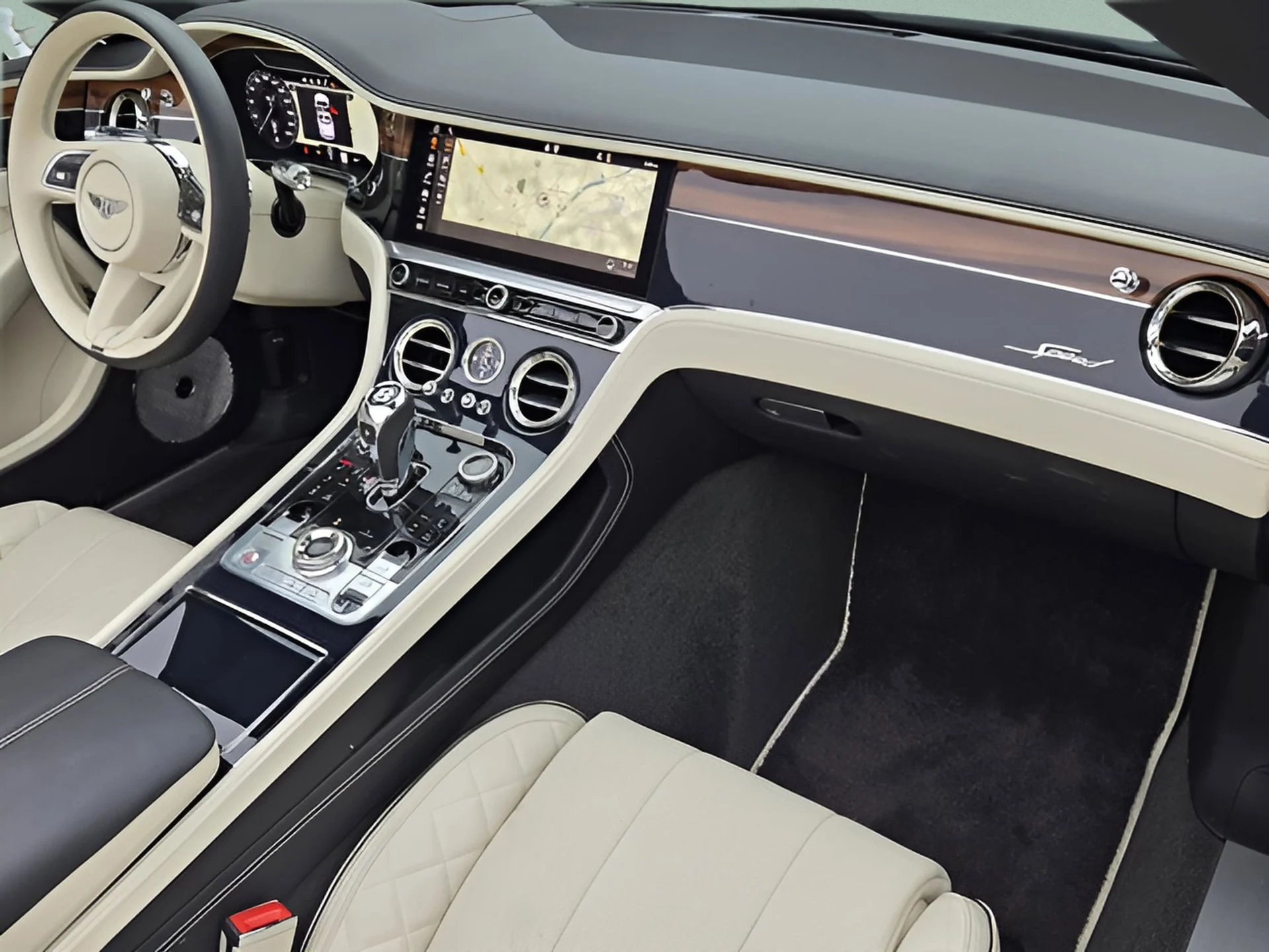 mph002_2976010870_71264ec44732826cf358ebf79ca12117x_3f2502f9c6