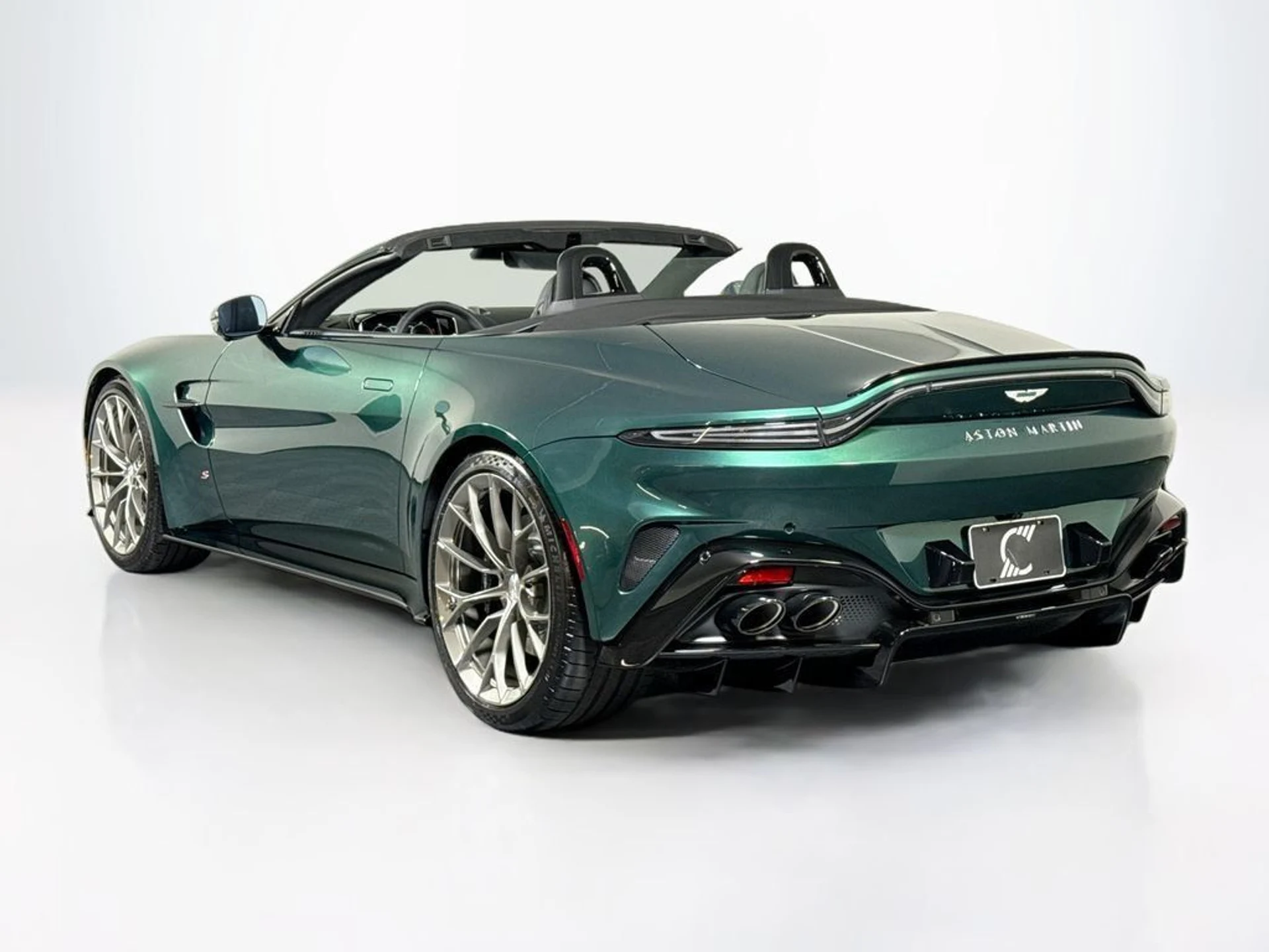 mph002_2977273611_new_2026_aston_martin_vantage_sroadster_11350_23064994_3_1024_81be155a2d