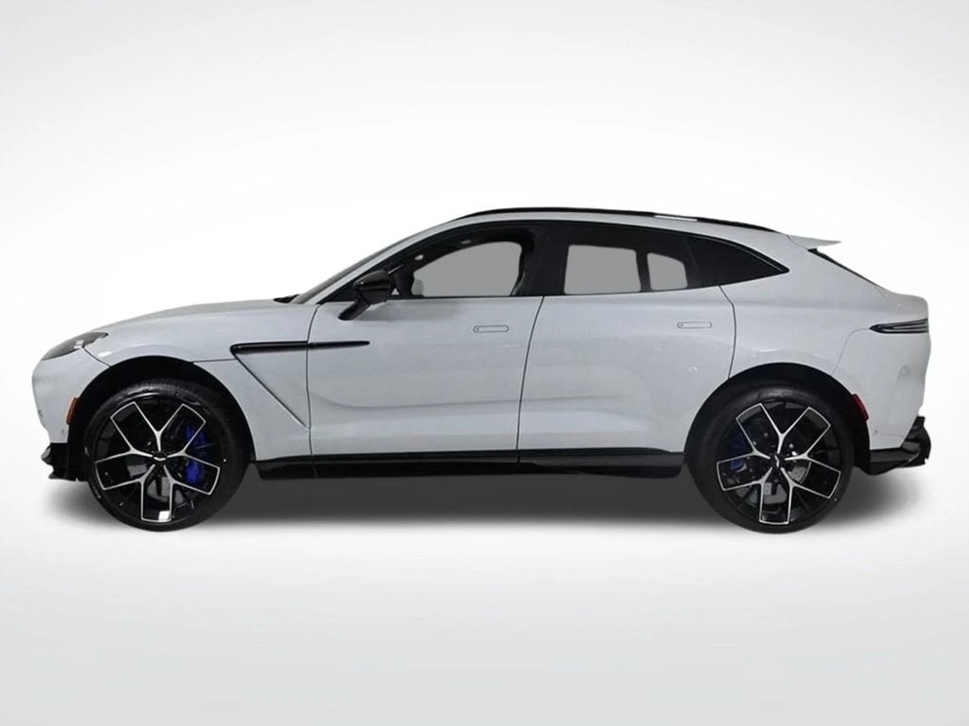 mph002_2992768326_new_2025_aston_martin_dbx_707awd_11350_22854859_2_1024_ec9647dbec