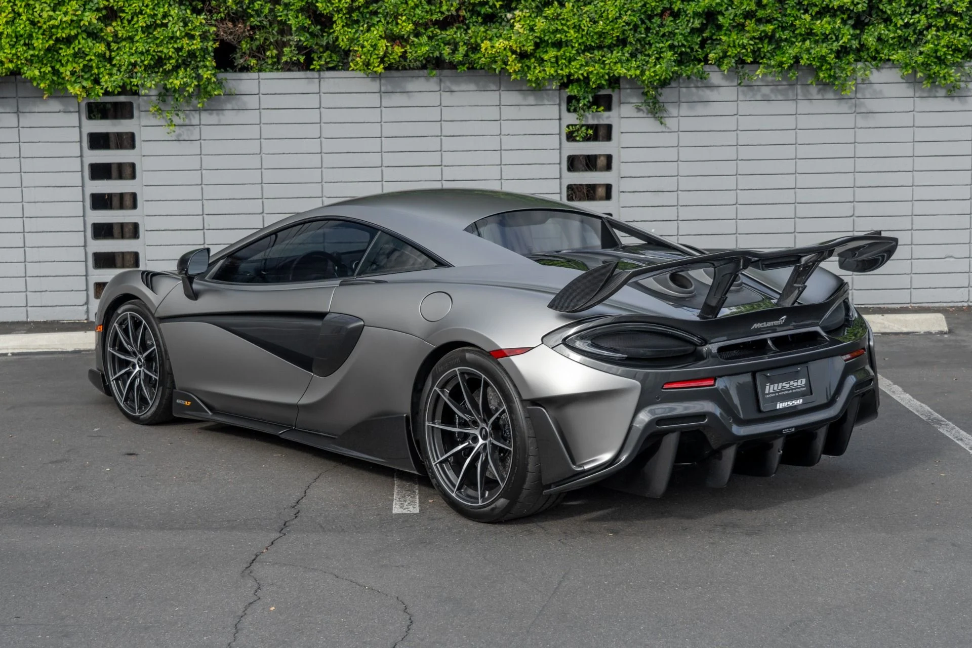 mph002_300725403_Used_2019_Mc_Laren_600_LT_1760376158_3e1533ecbb