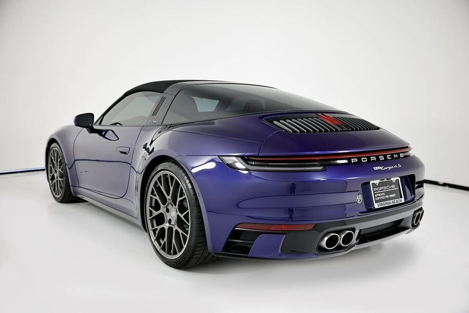 mph002_3007911996_9d1c2ae16760b39b3824613178533bde_ae8a18e954