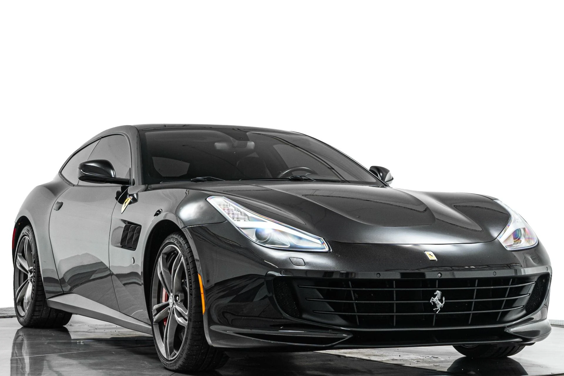 mph002_3020974581_Used_2019_Ferrari_GTC_4_Lusso_1790632614_10864a9723