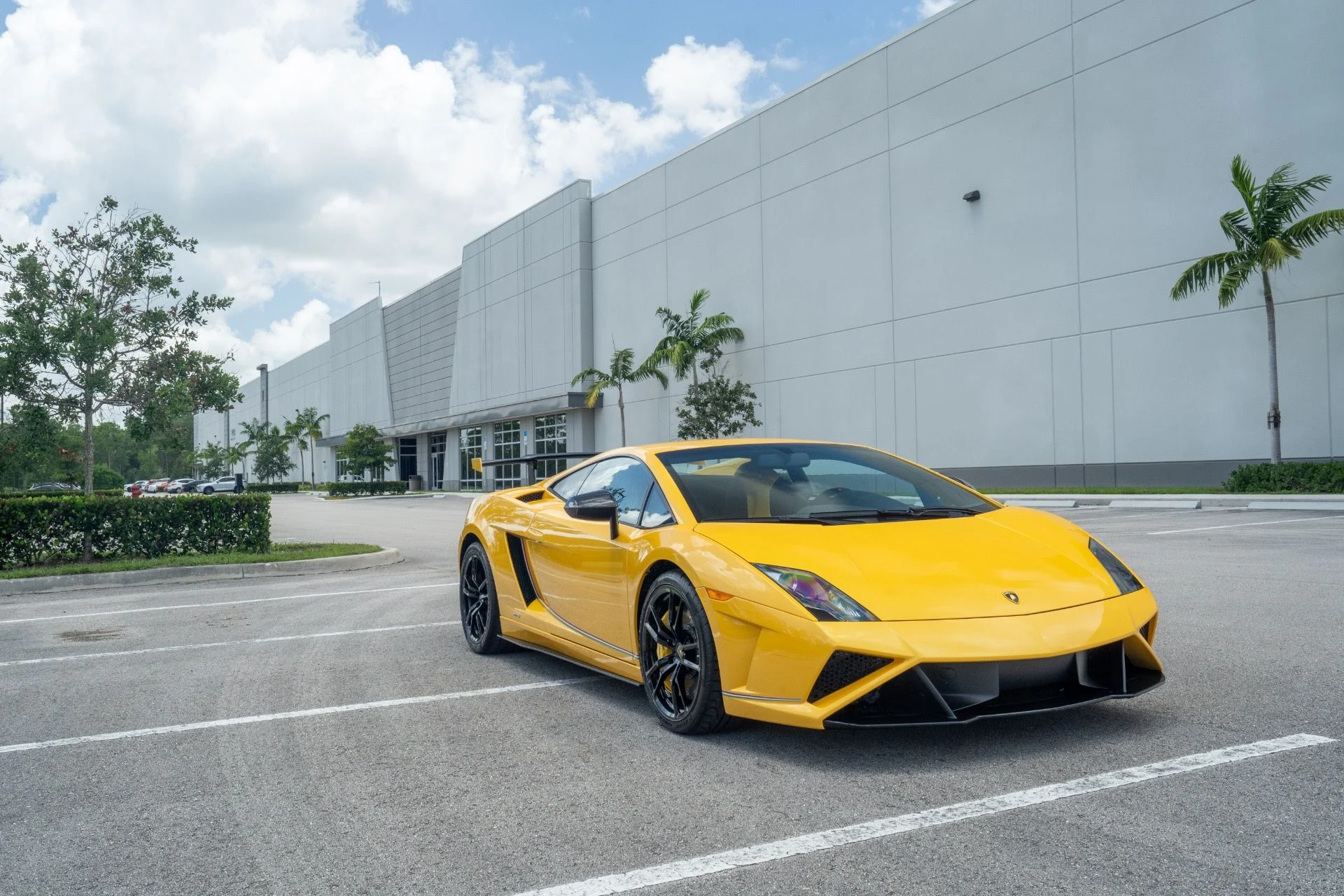 mph002_302395511_Used_2014_Lamborghini_Gallardo_LP_570_4_Squadra_Corse_1755030125_c6059b04c9