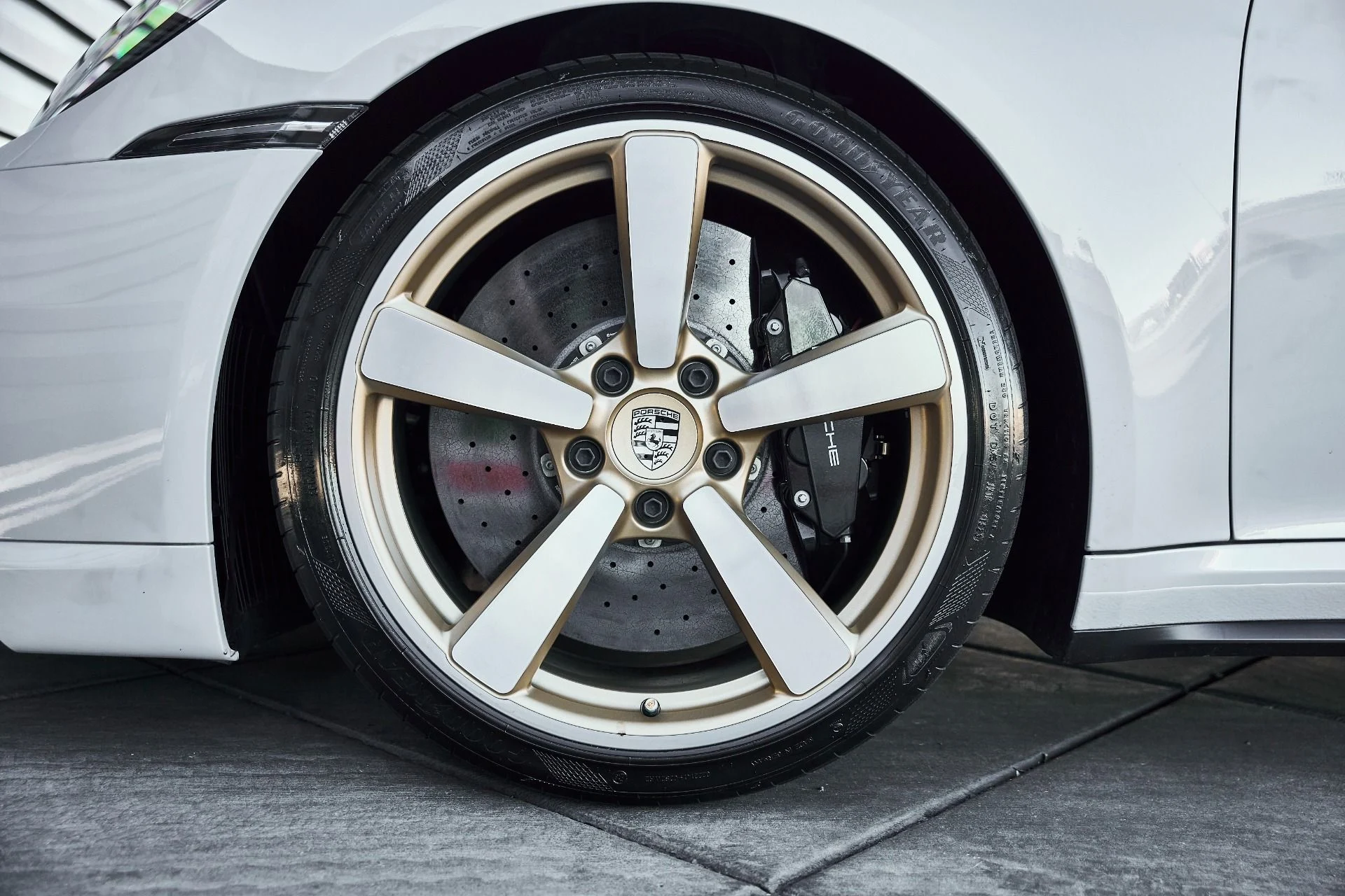 mph002_3026019742_Used_2023_Porsche_911_Turbo_S_1774403982_9632c82658