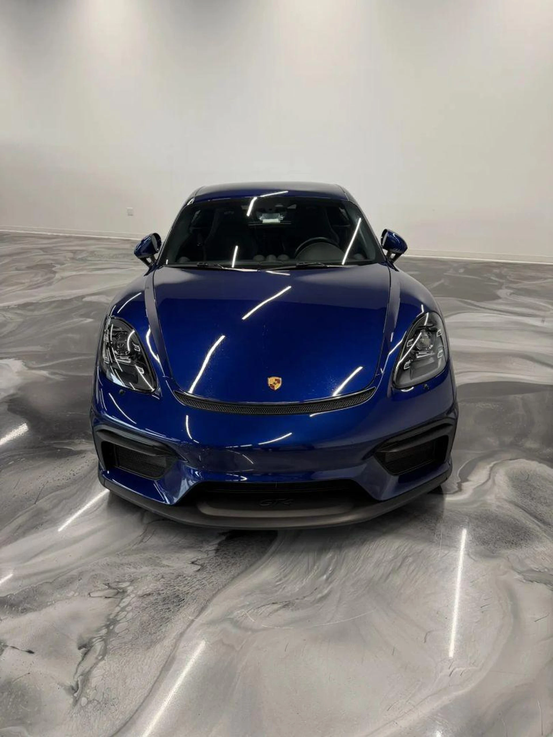 mph002_3033575510_Used_2020_Porsche_718_Cayman_GT_4_Coupe_2_D_1788539724_6b7328c3cc