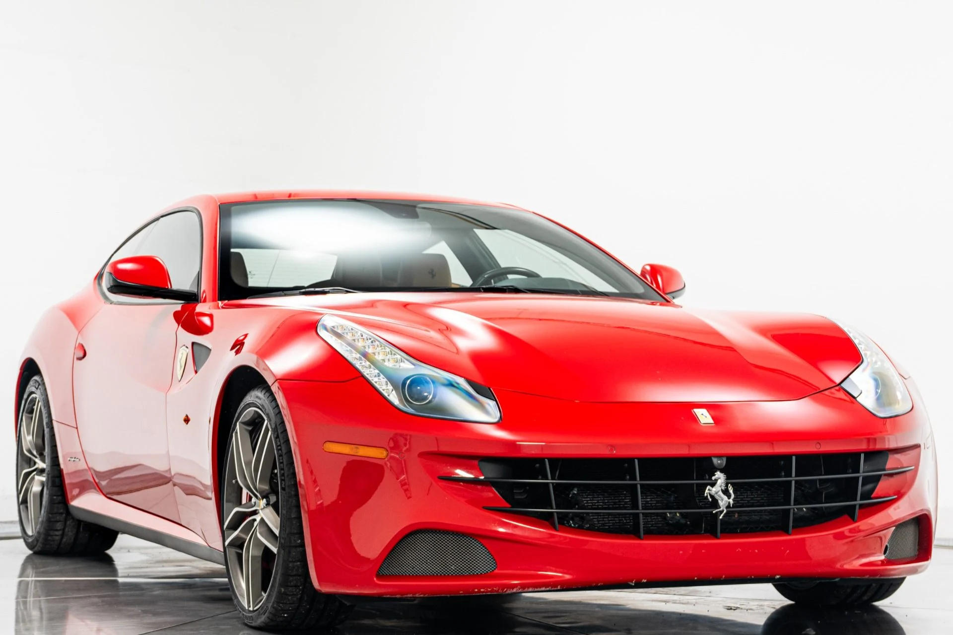 mph002_3034020491_Used_2014_Ferrari_FF_V12_Power_Ventilated_Seats_Sport_Exhaust_Passenger_Display_1775246163_f33d316d3d