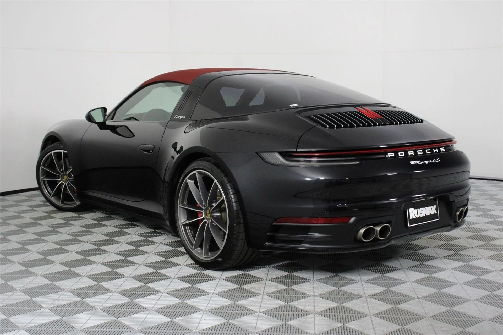 mph002_3036017917_26ff444816ab48f8d743c300cdf72fb8_6d6cbdcd94