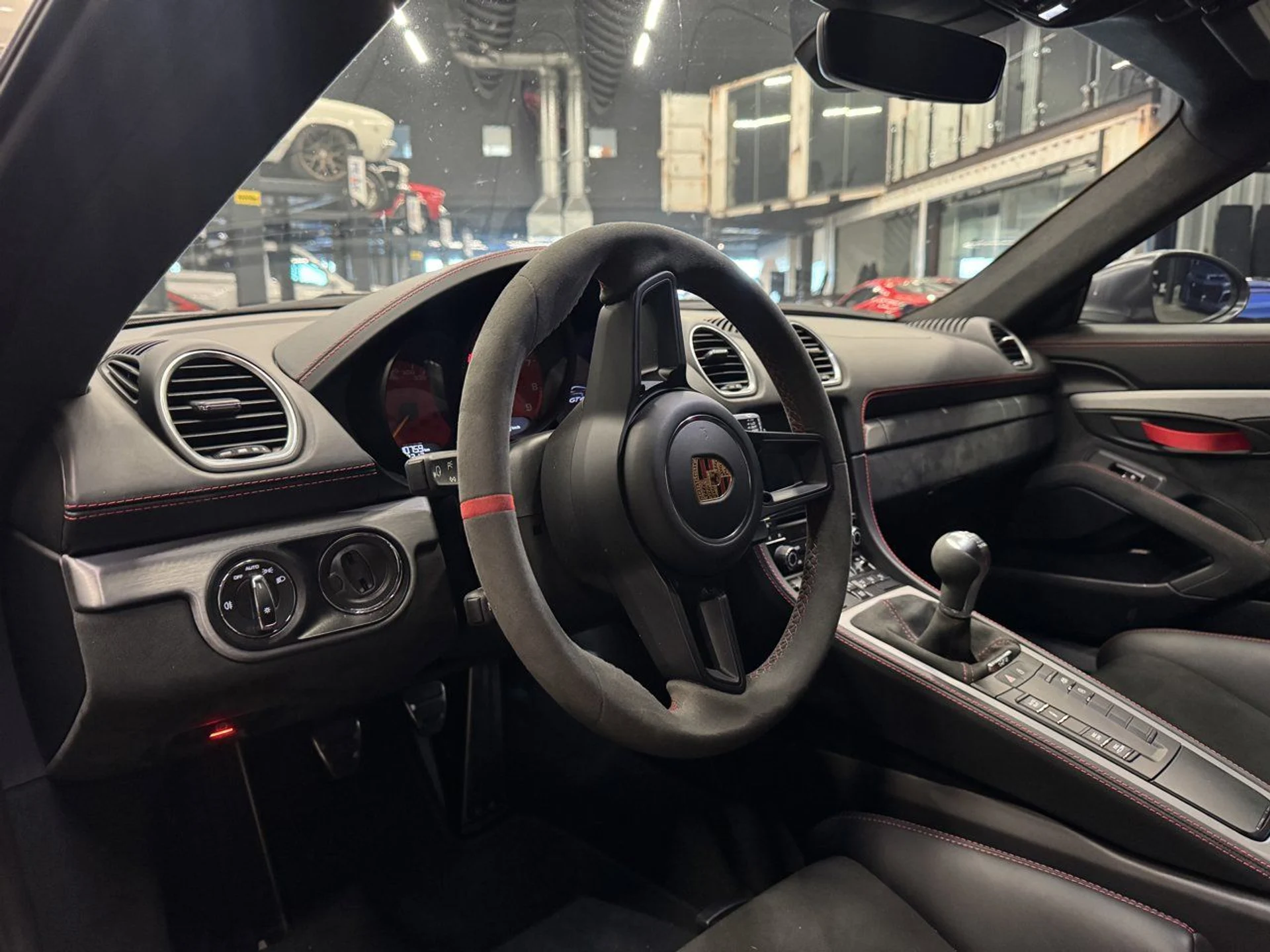 mph002_3040310460_porsche_718_cayman_2022_dffd784ee0