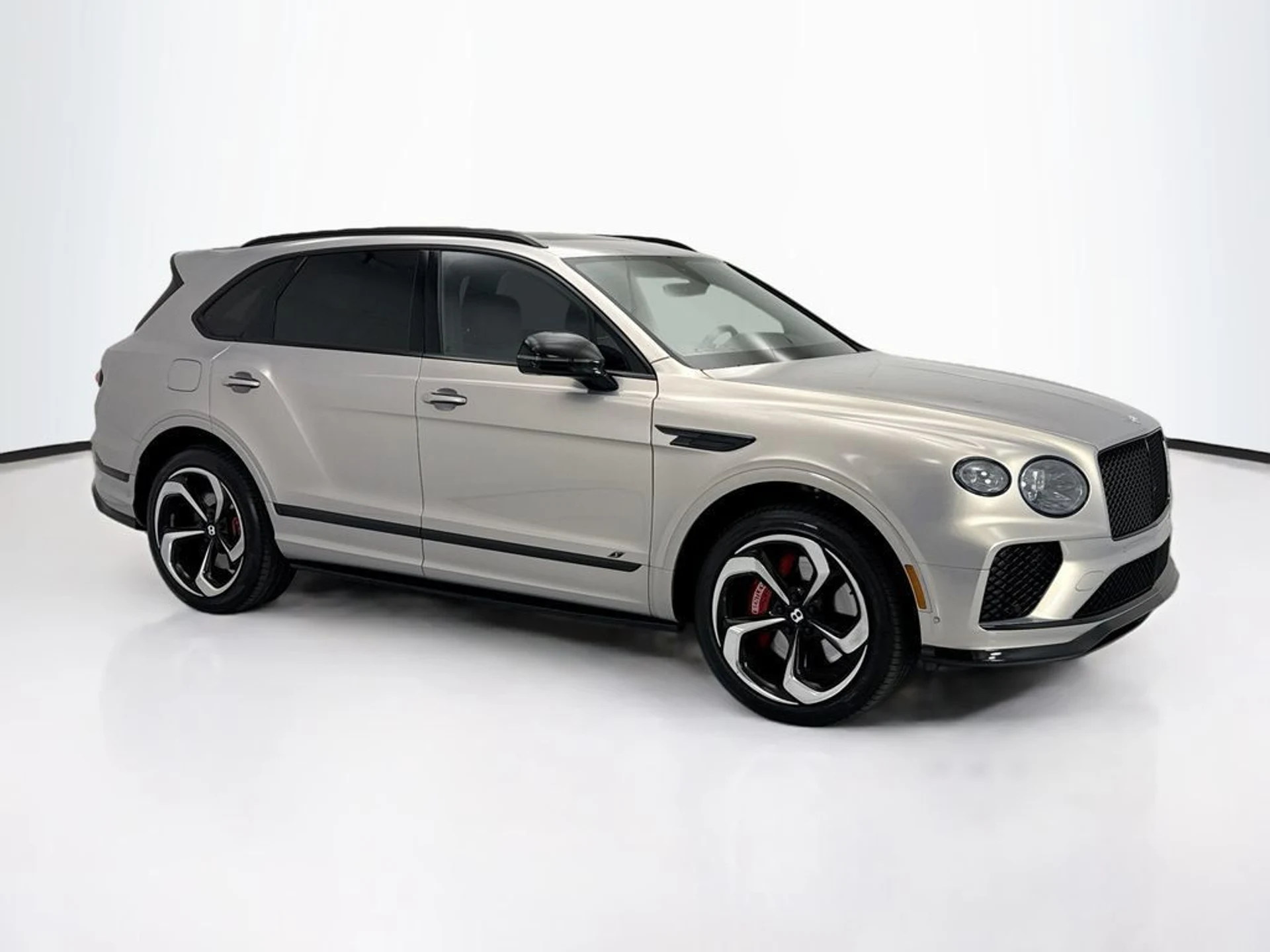mph002_3046124020_used_2023_bentley_bentayga_sawd_8119_23037215_3_1024_f8364eaa02