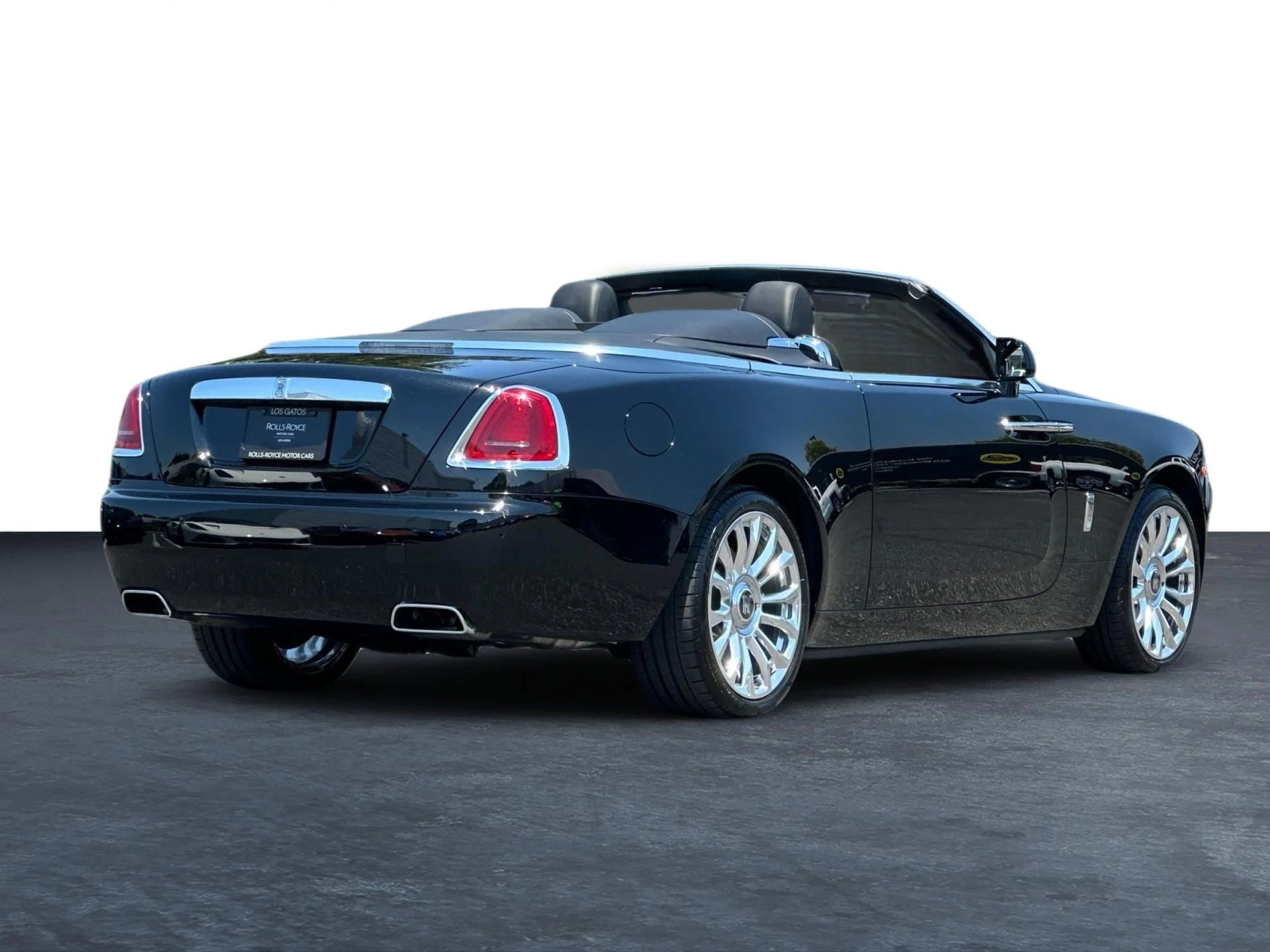 mph002_3054943193_Used_2019_Rolls_Royce_Dawn_1781948316_b43dd5d78d