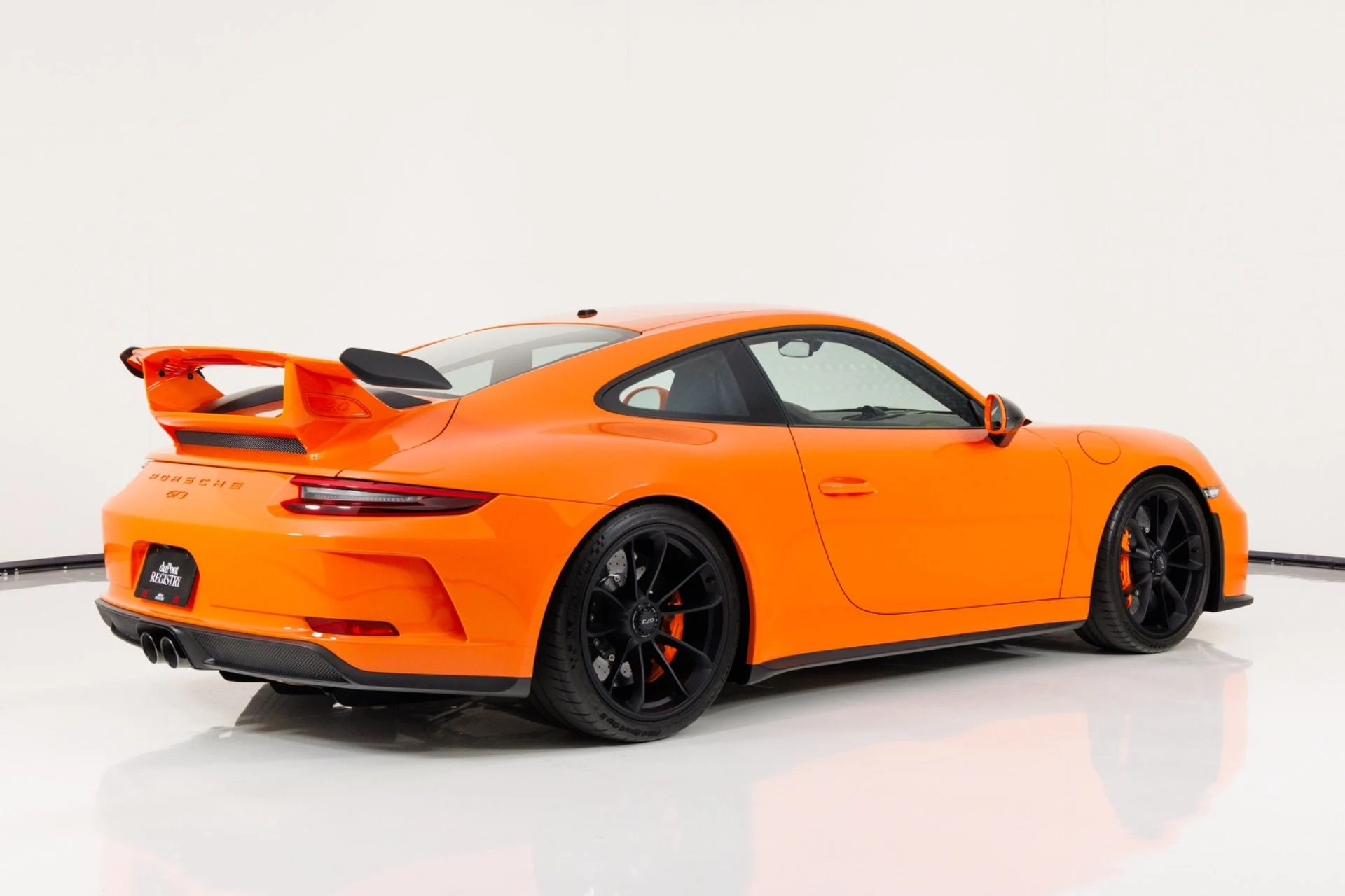 mph002_3056915853_Used_2018_Porsche_911_GT_3_1785880172_5edd02b2ac