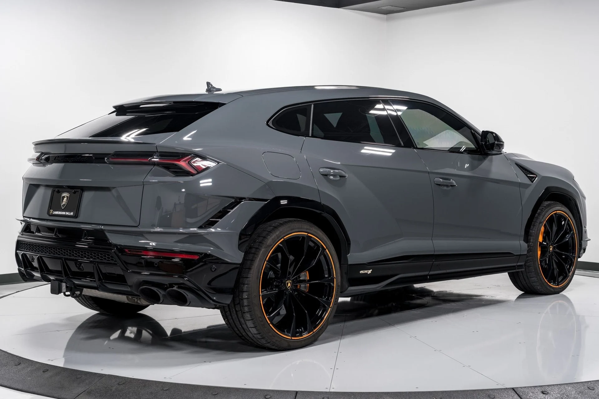 mph002_3066551420_e2f158bcccc508f3cc630860634d9a10x_e6eddd3ee5