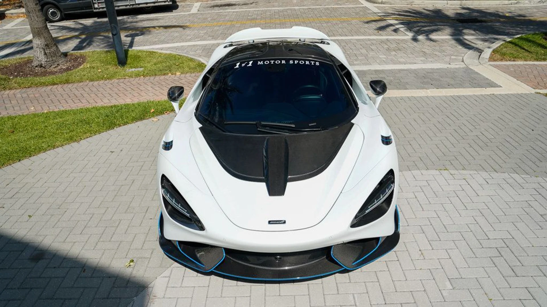 mph002_306835634_used_2021_mclaren_765lt_coupe_14354_22828181_3_1024_e8ff27950b