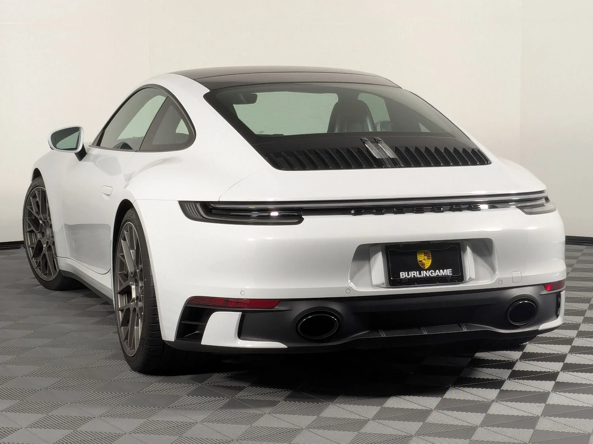 mph002_3068763250_c8187b61e93a4ed9b6e800967698f795x_6bd5dd20ae