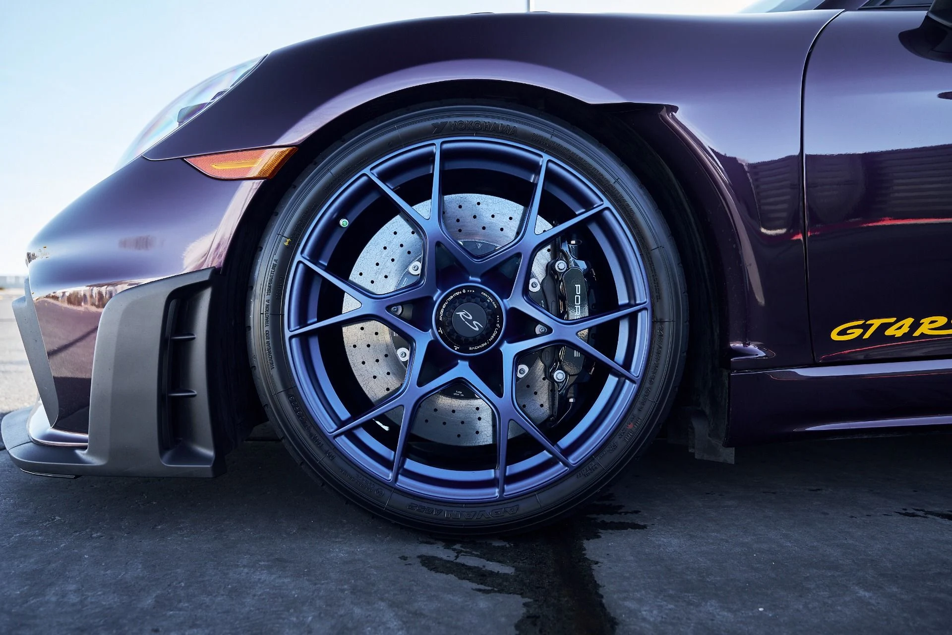 mph002_3077340019_Used_2024_Porsche_718_Cayman_GT_4_RS_1769909374_58d39b9b17