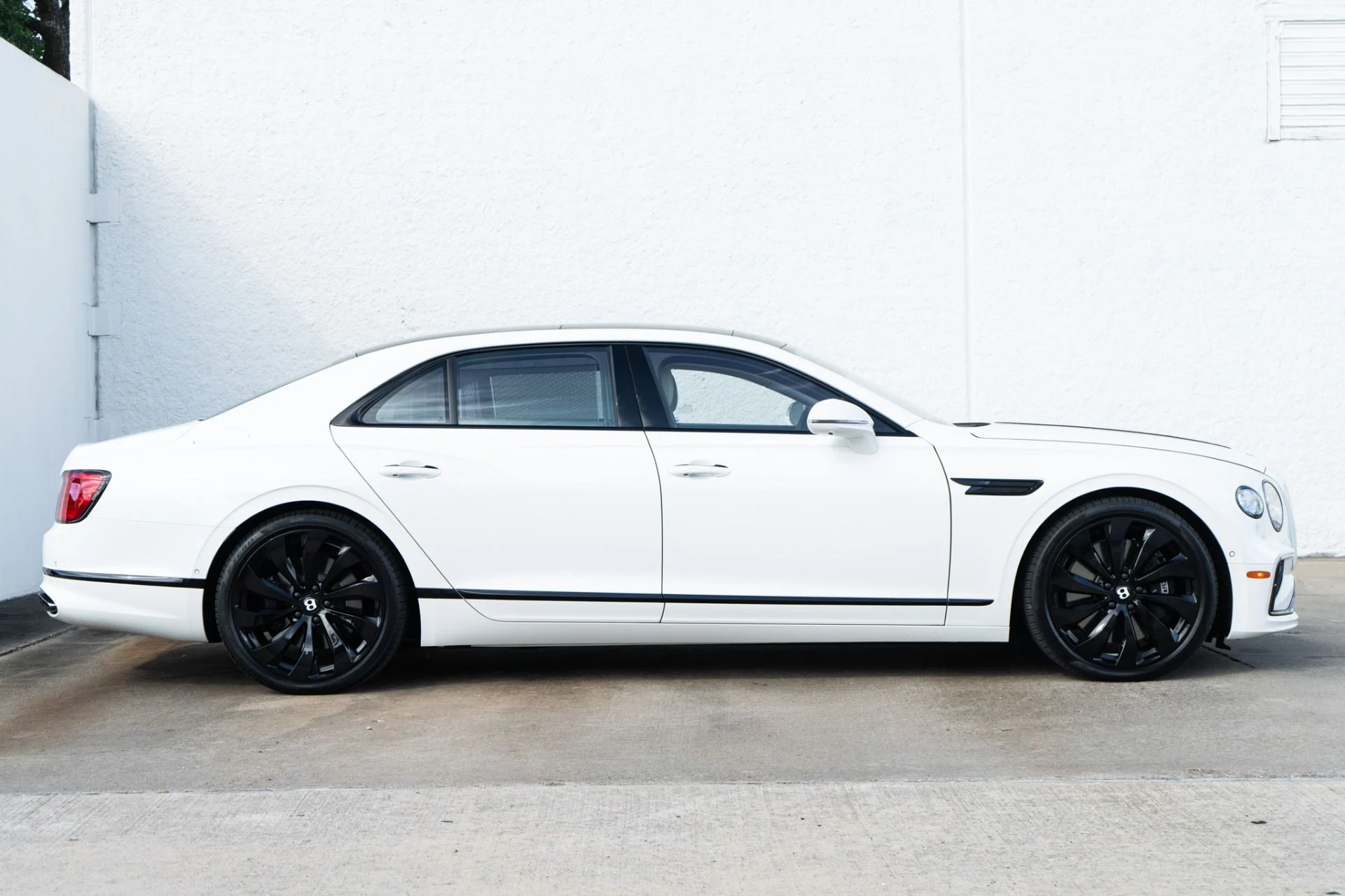 mph002_3099146575_Used_2026_Bentley_Flying_Spur_1792511723_fa4cadd902