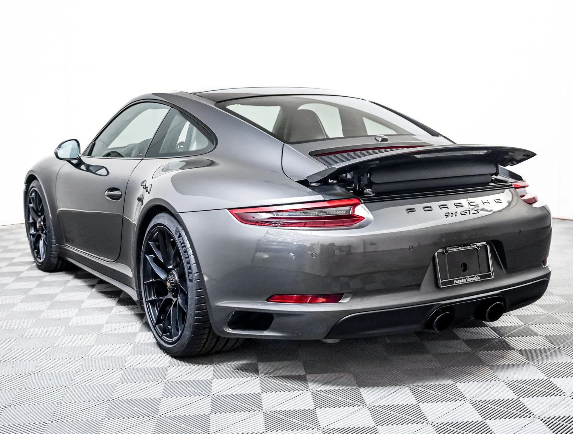 mph002_3106624715_20140a979cb5530b268f844a0aa6612f_a9d6e9d6e6