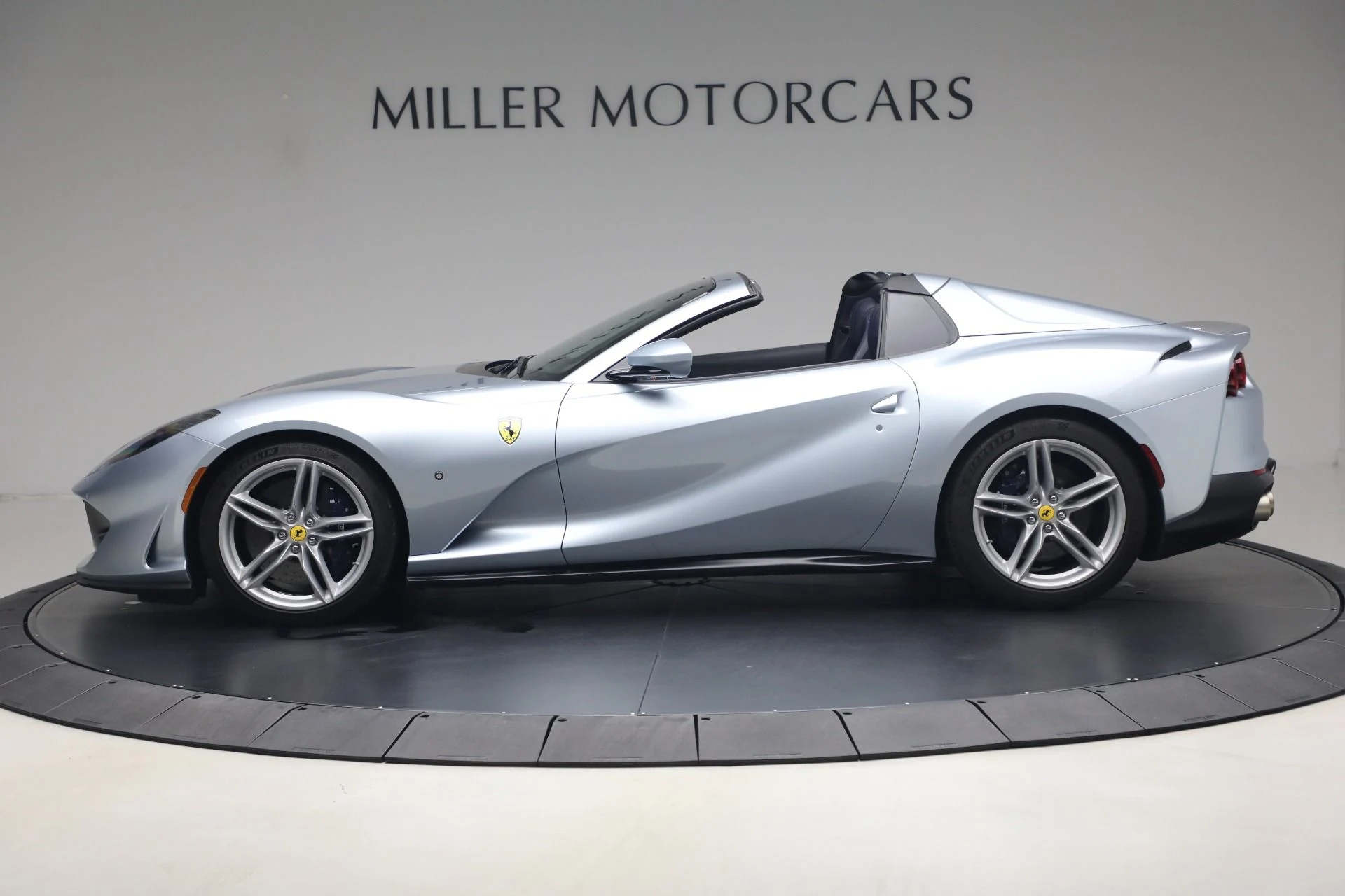 mph002_3110486669_Used_2022_Ferrari_812_GTS_1785788924_5b75e07f2f