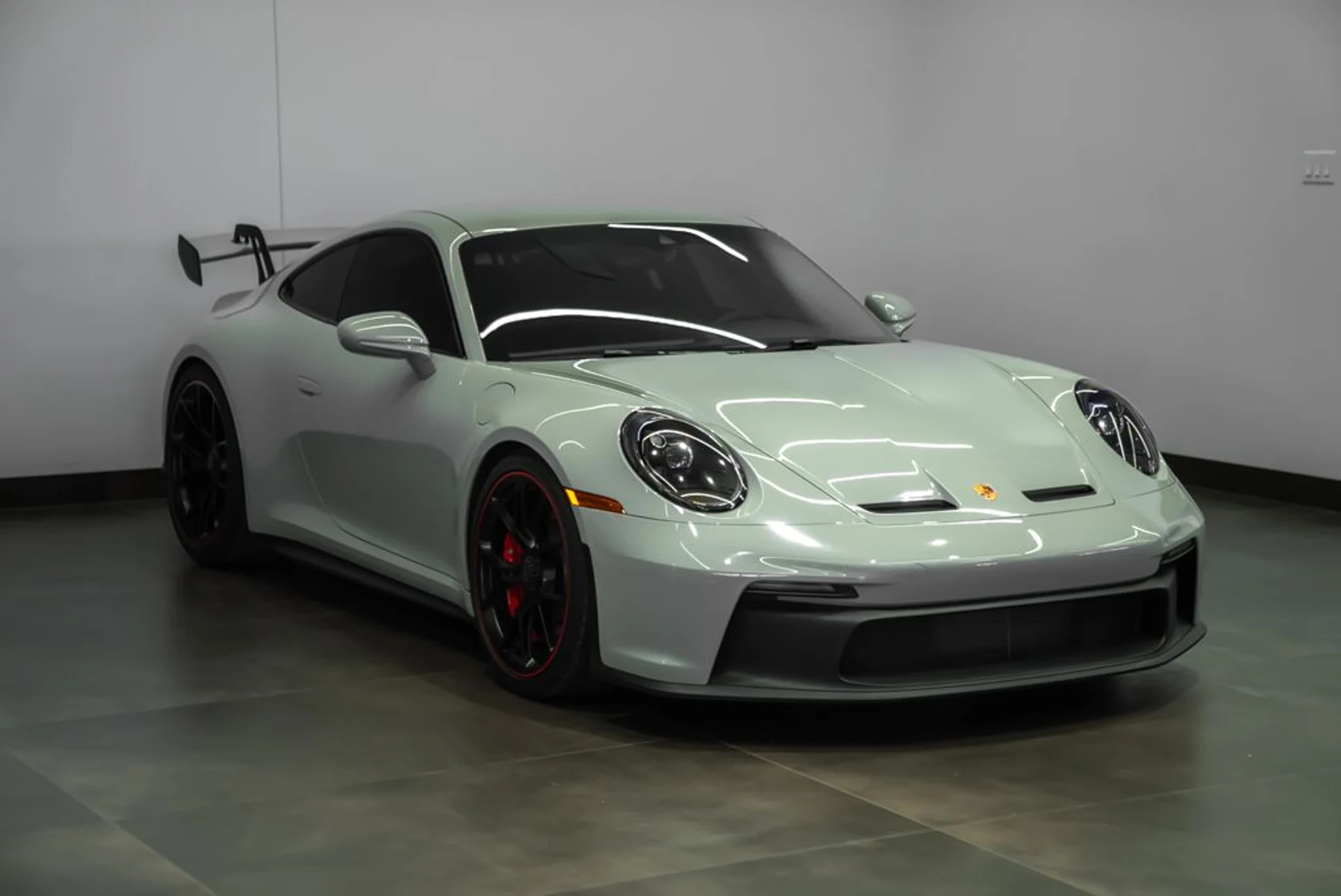 mph002_3118646838_porsche_911_2022_ffb74905dc