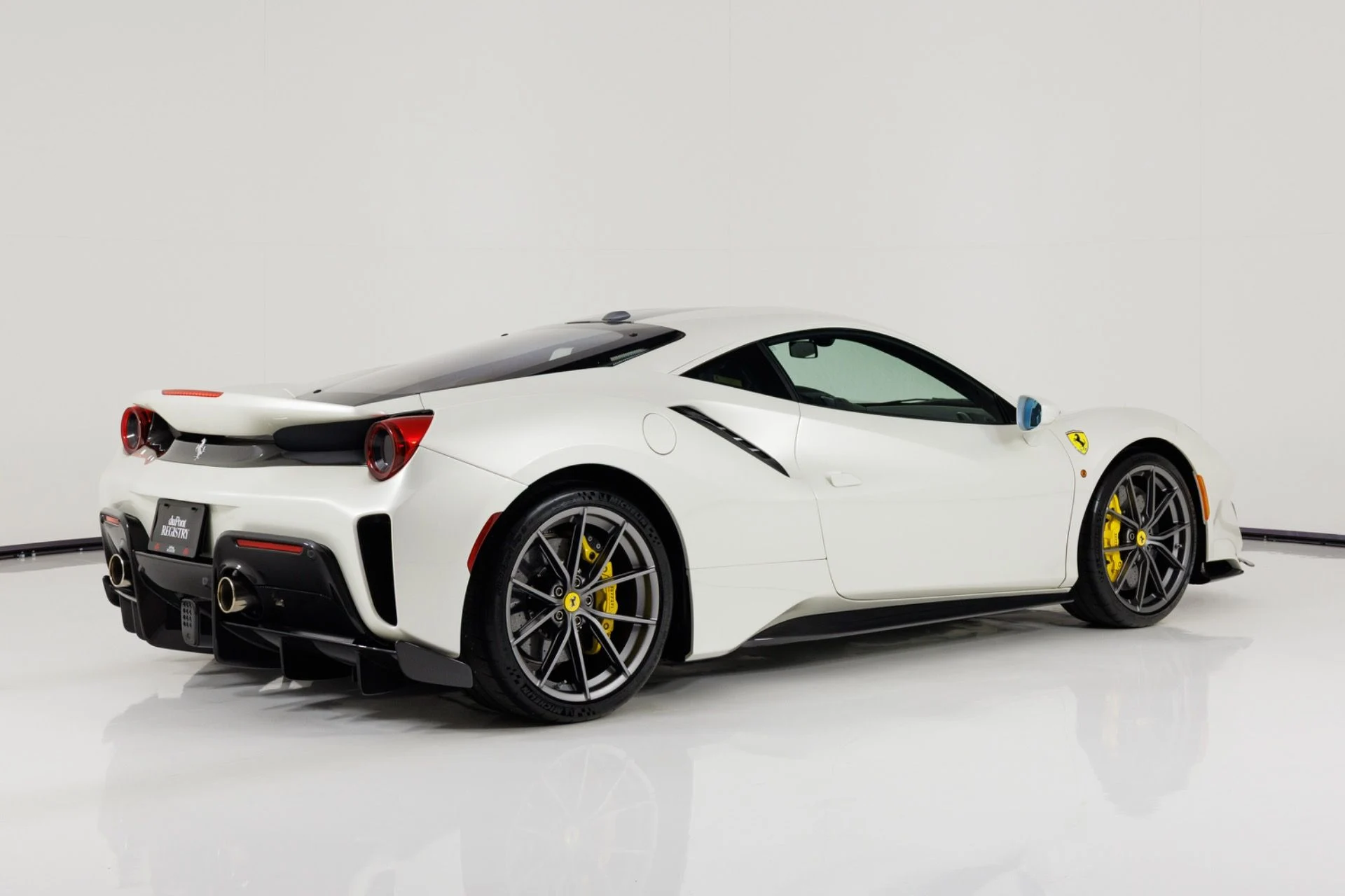 mph002_313826376_Used_2020_Ferrari_488_Pista_1791475678_670e5cbc1c