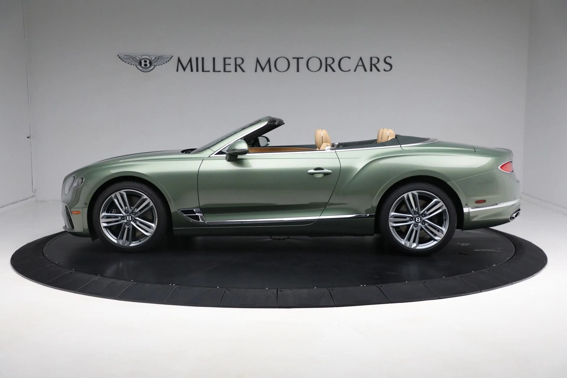mph002_3141205899_New_2024_Bentley_Continental_GTC_V8_49dec6d3d4