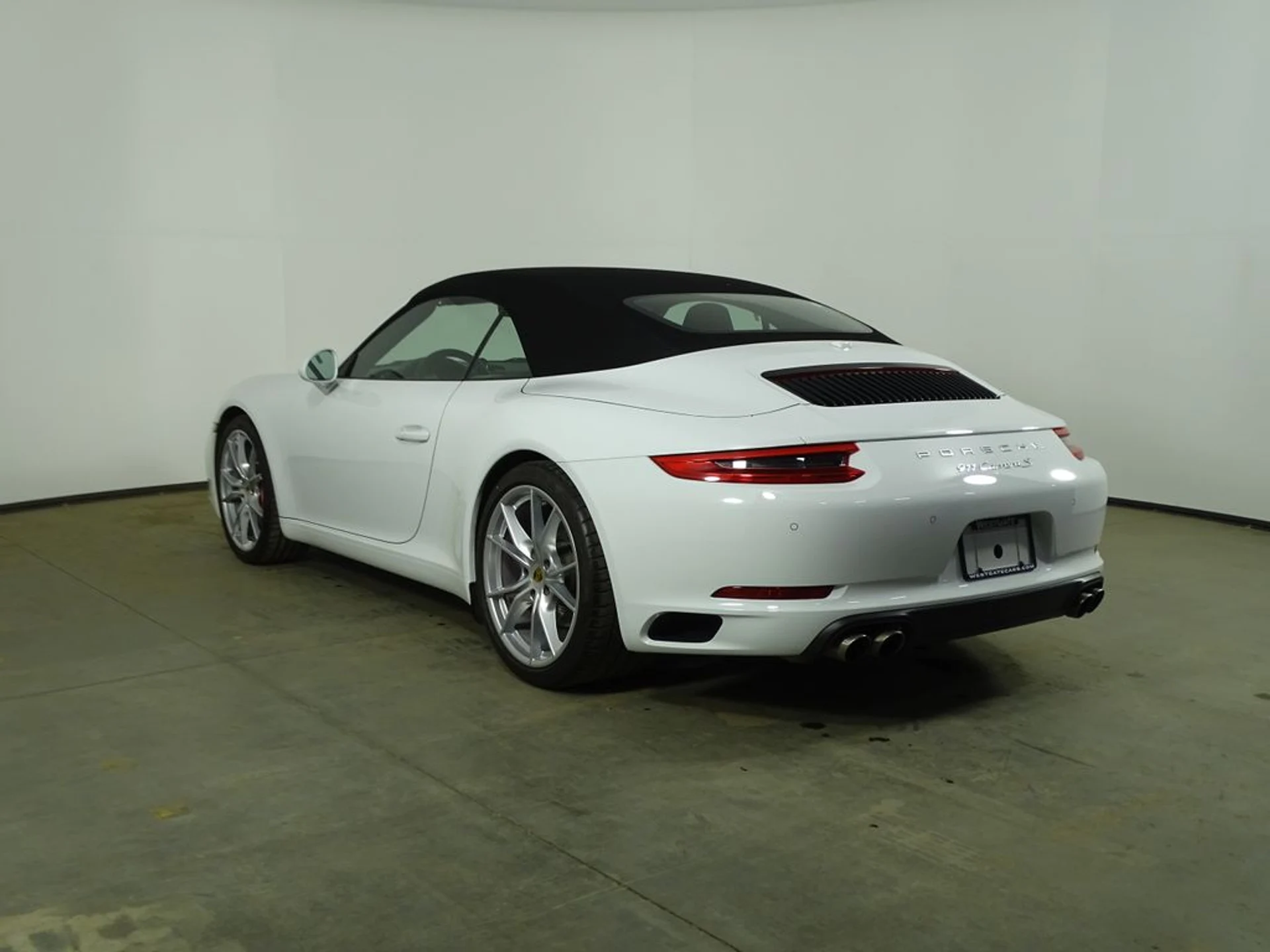 mph002_3143022499_107e845b7a5d13df96400fc147cfacdcx_fbb8b6ea3a