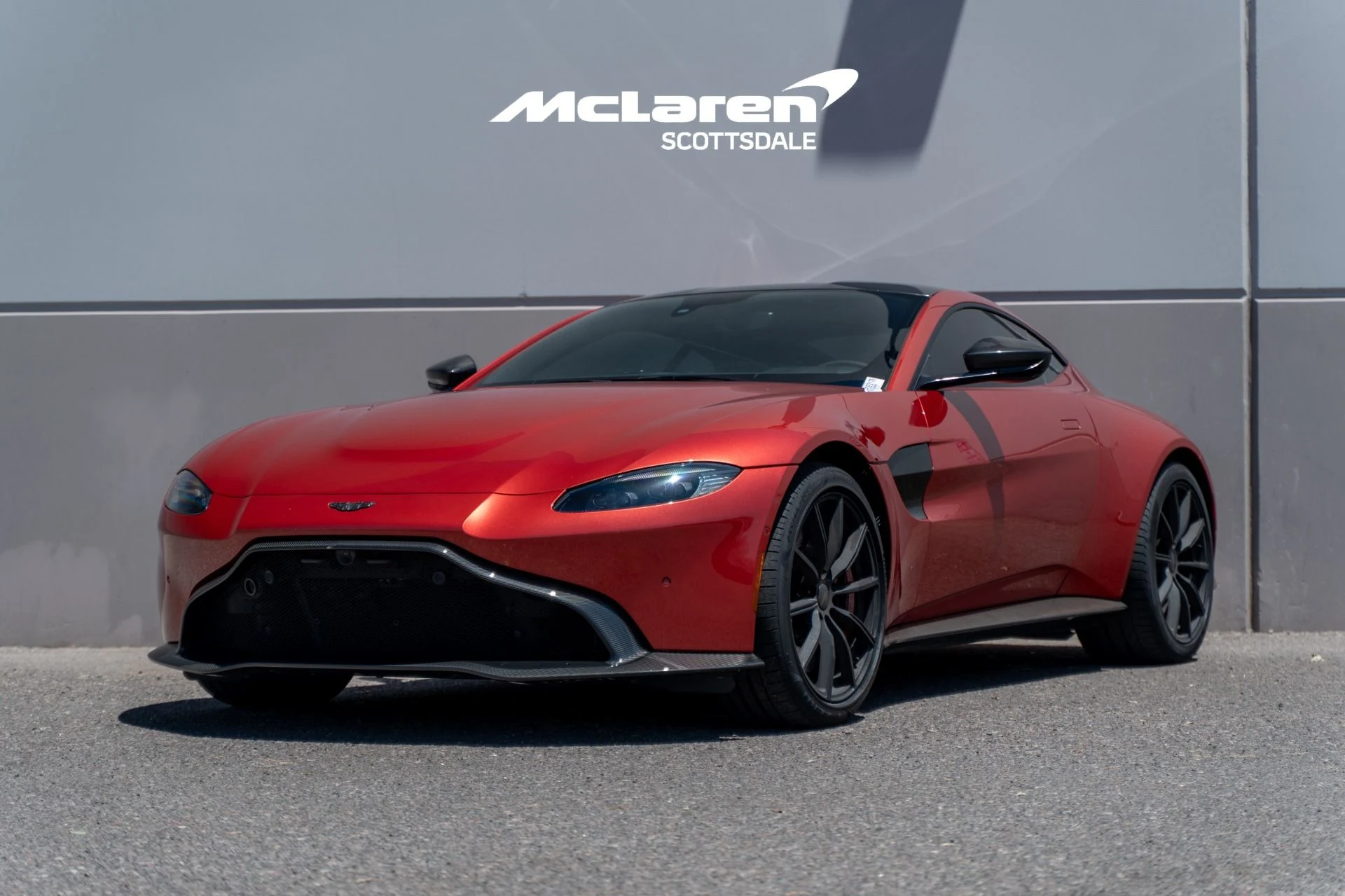 mph002_3146504864_Used_2019_ASTON_MARTIN_VANTAGE_1784912738_8fe410de36
