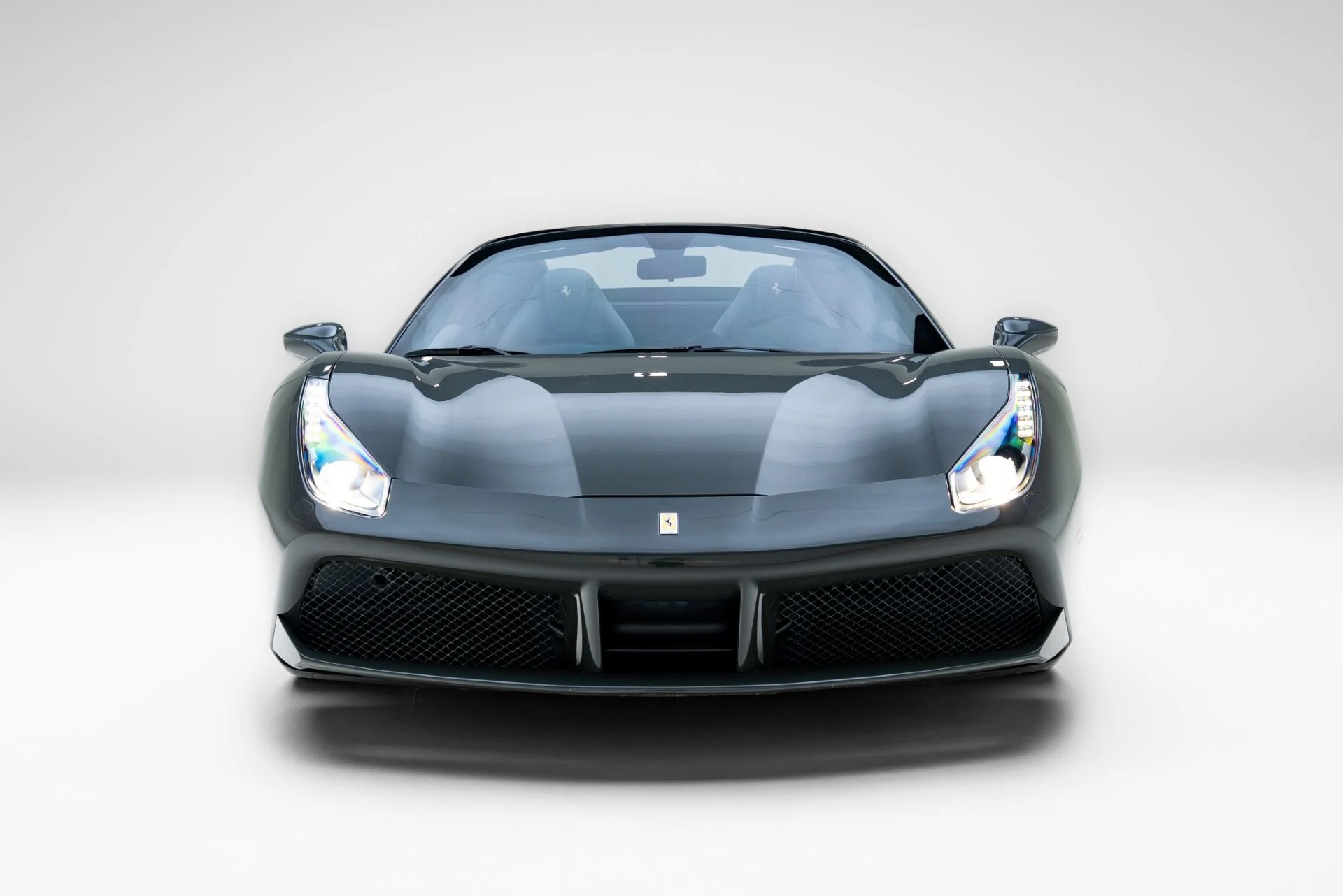 mph002_3152446532_Used_2018_Ferrari_488_Spider_1778276724_561cf59ca2