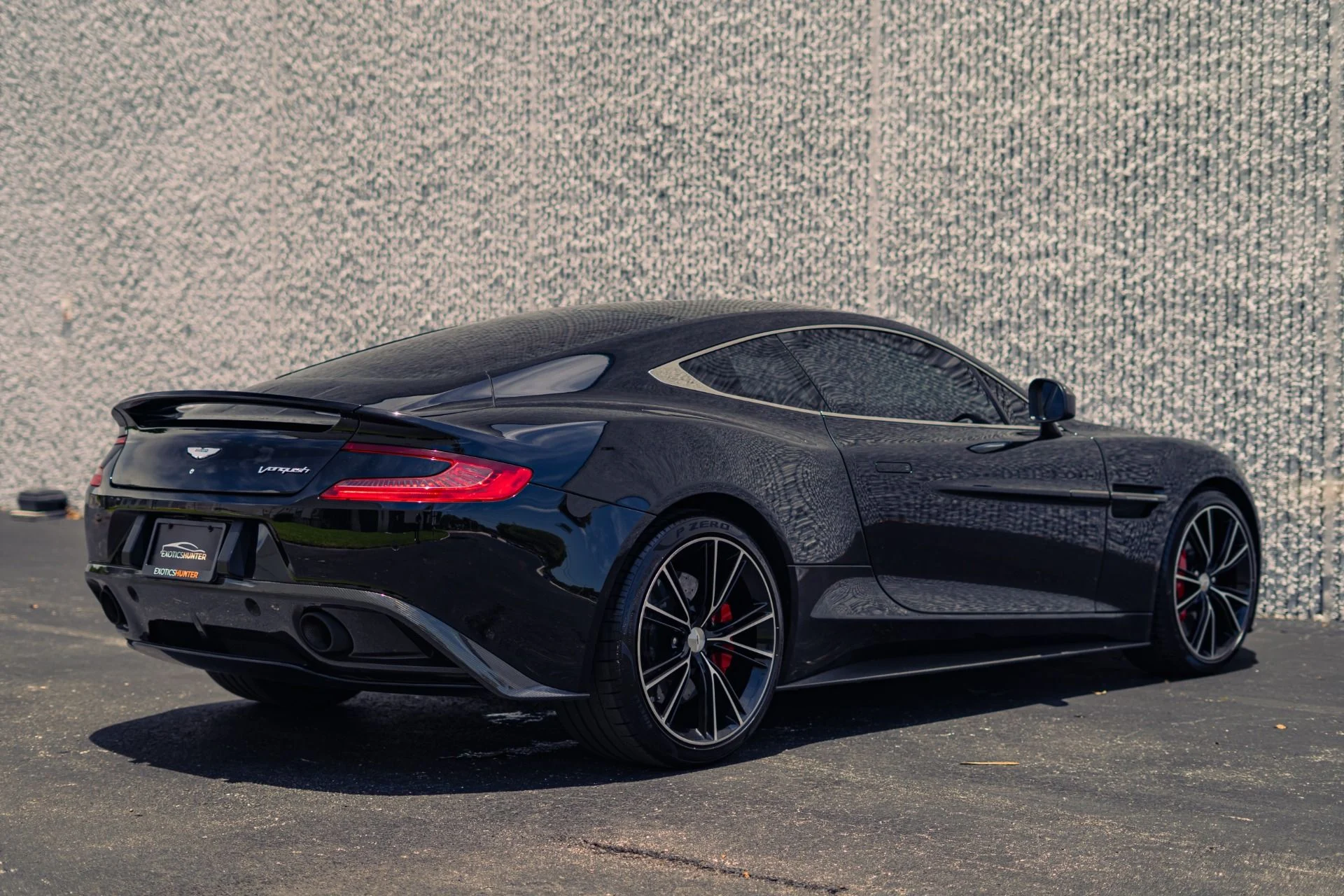 mph002_315358850_Used_2014_Aston_Martin_Vanquish_Carbon_Exterior_Package_1783458978_a9457f07c6