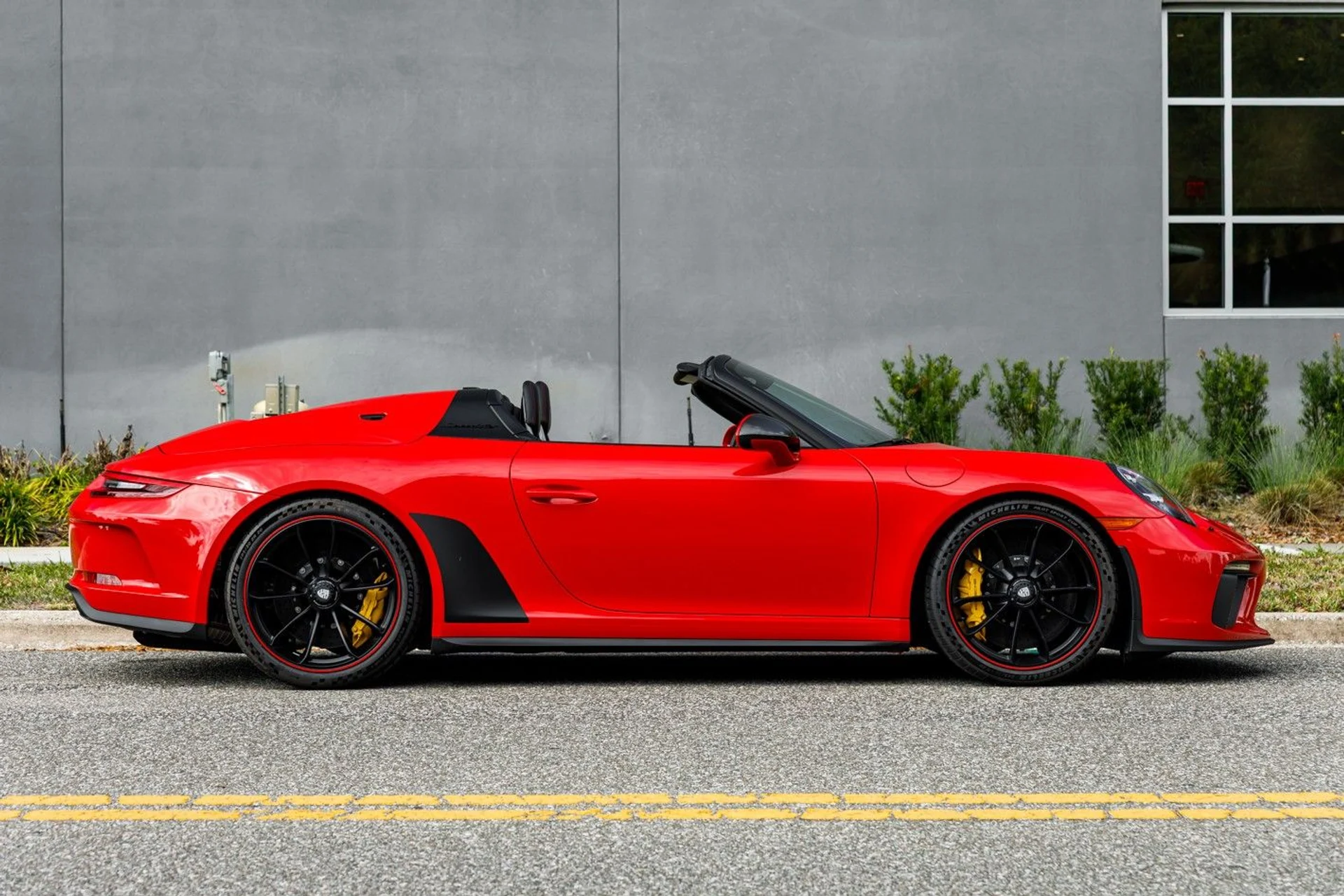 mph002_3161412684_661_p3_l_5afd240baa