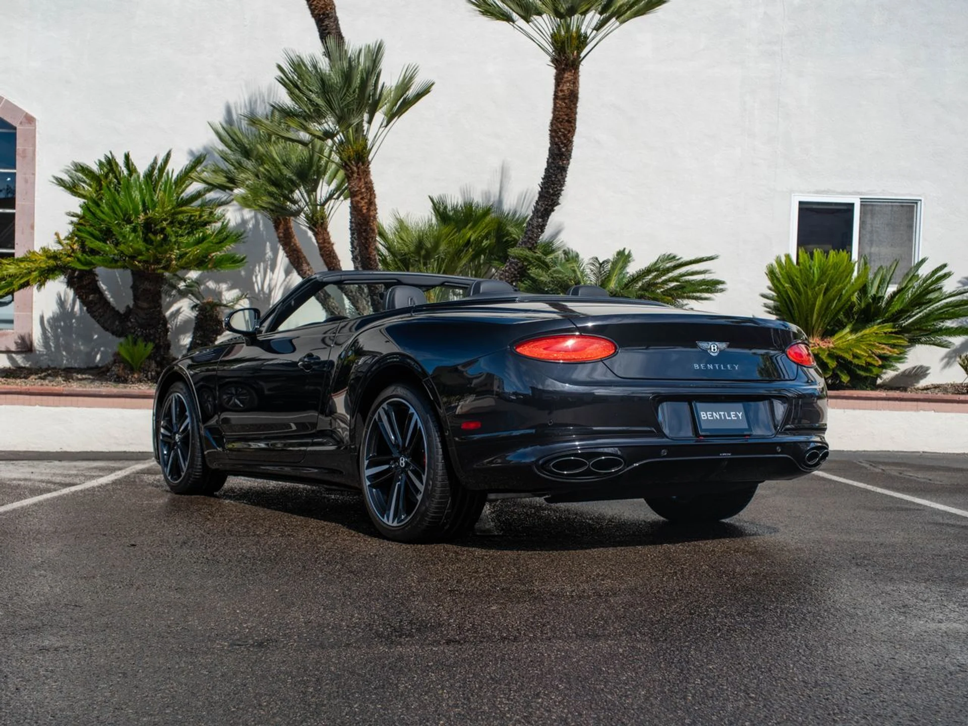 mph002_3168005131_bcc42a458865dbf1df220ef57a4f4eeax_52686dea40