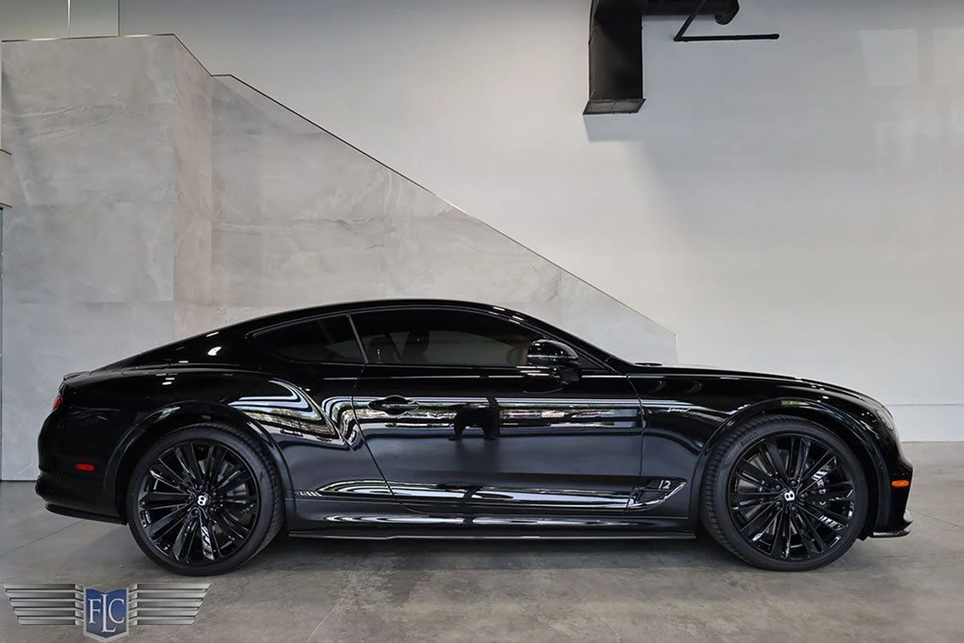 mph002_3173634886_used_2022_bentley_continental_gtspeedcoupe_9689_21942978_3_1024_4f9346f4e9