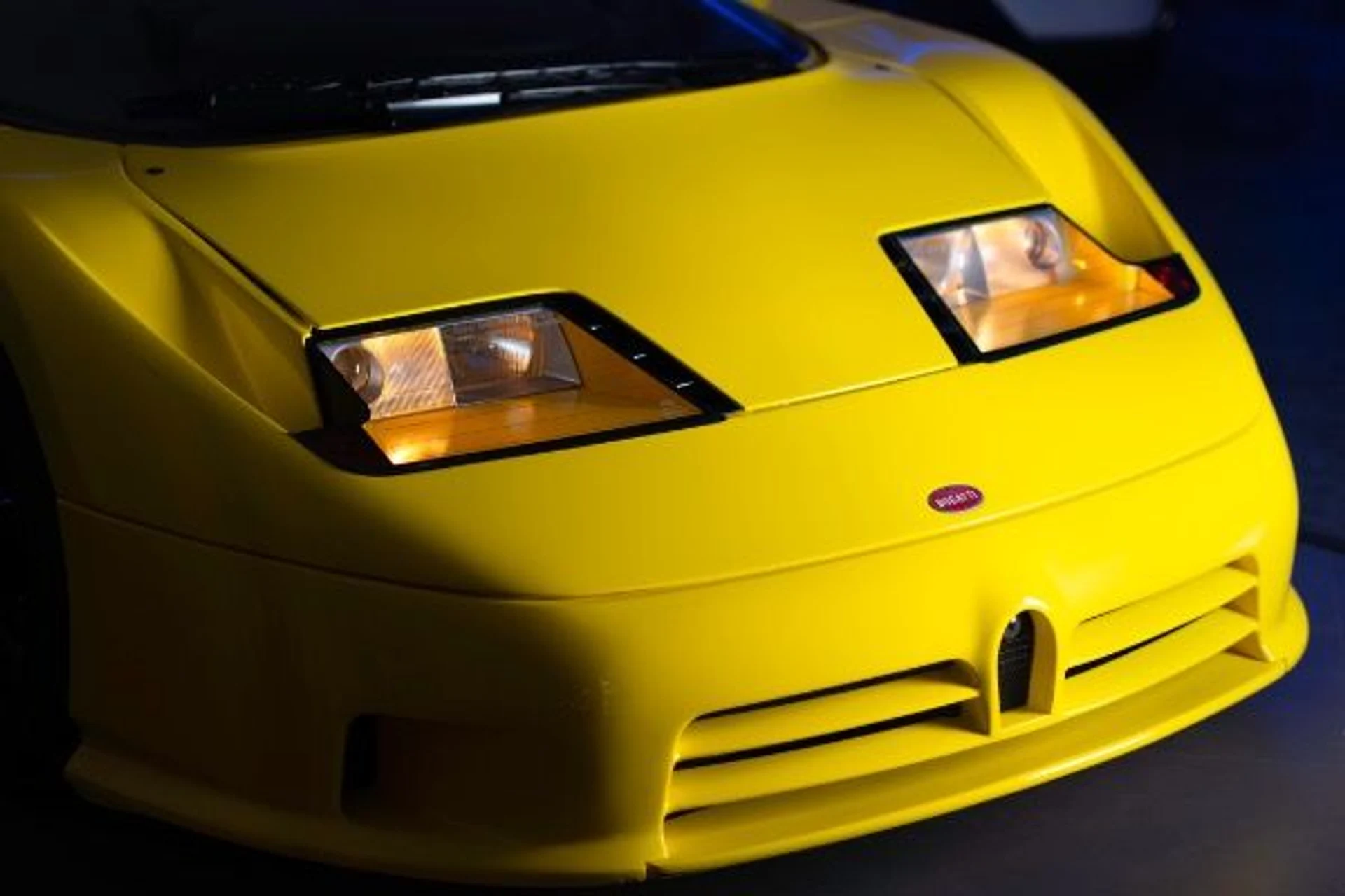 mph002_3175493521_Used_1994_Bugatti_EB_110_Super_Sport_bd0c5b0503