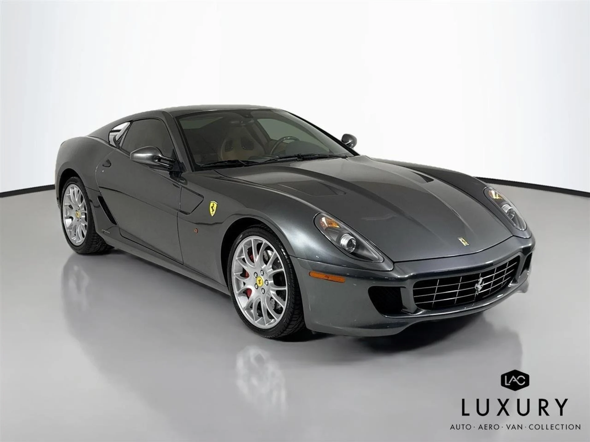 mph002_3175850094_94096178fe369c5062becfcff84f4504_f75d3f7c55