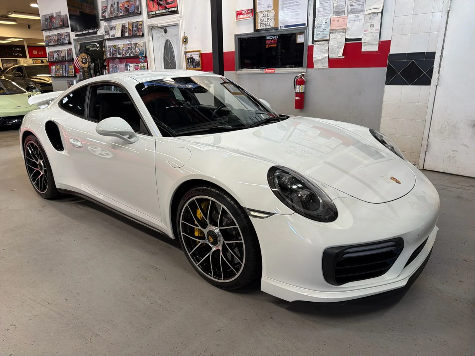 mph002_3176392514_639041595826395875_69e76ffb2b