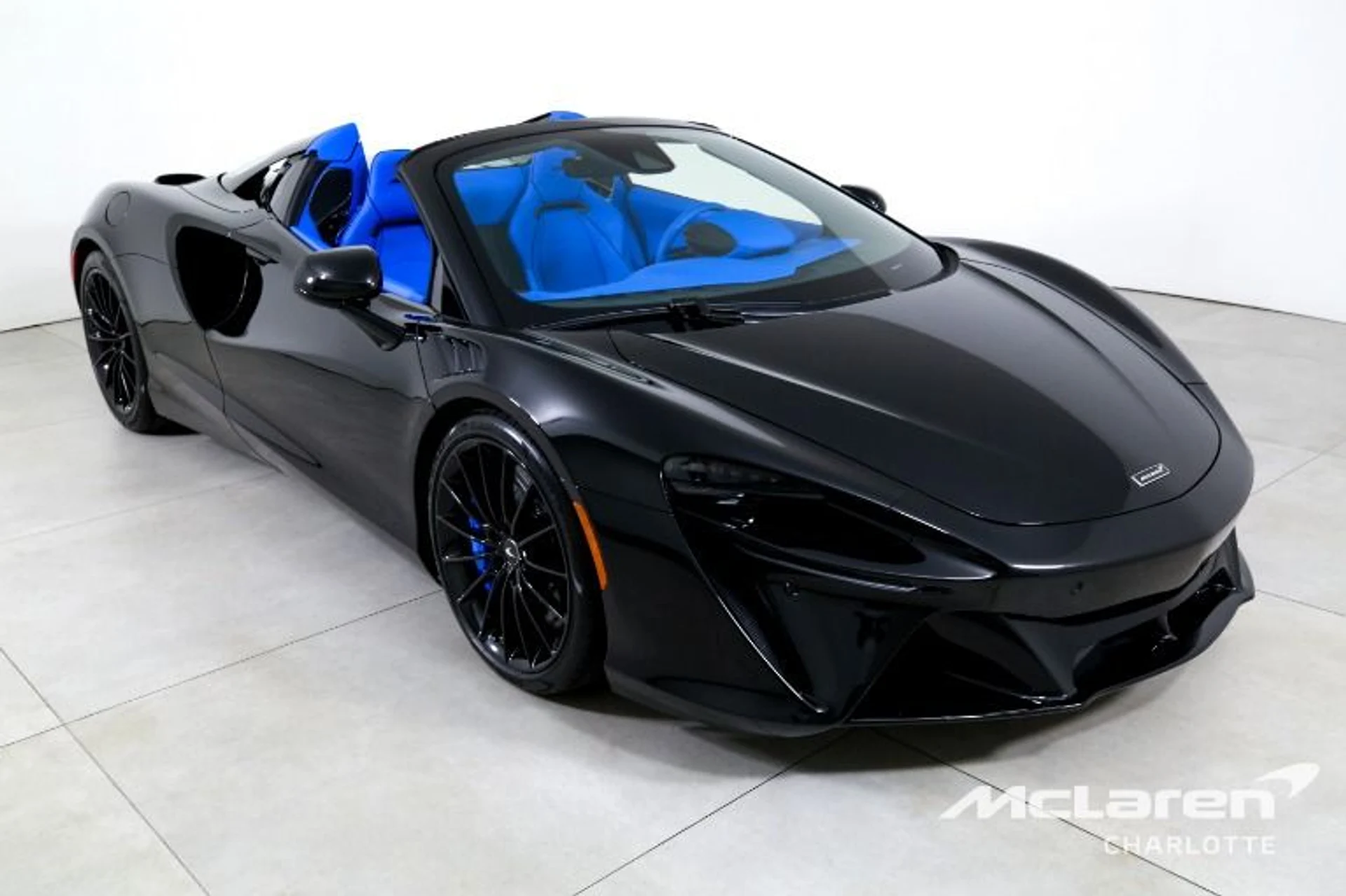 mph002_3177067732_New_2025_Mc_Laren_Artura_Spider_3024f782d7
